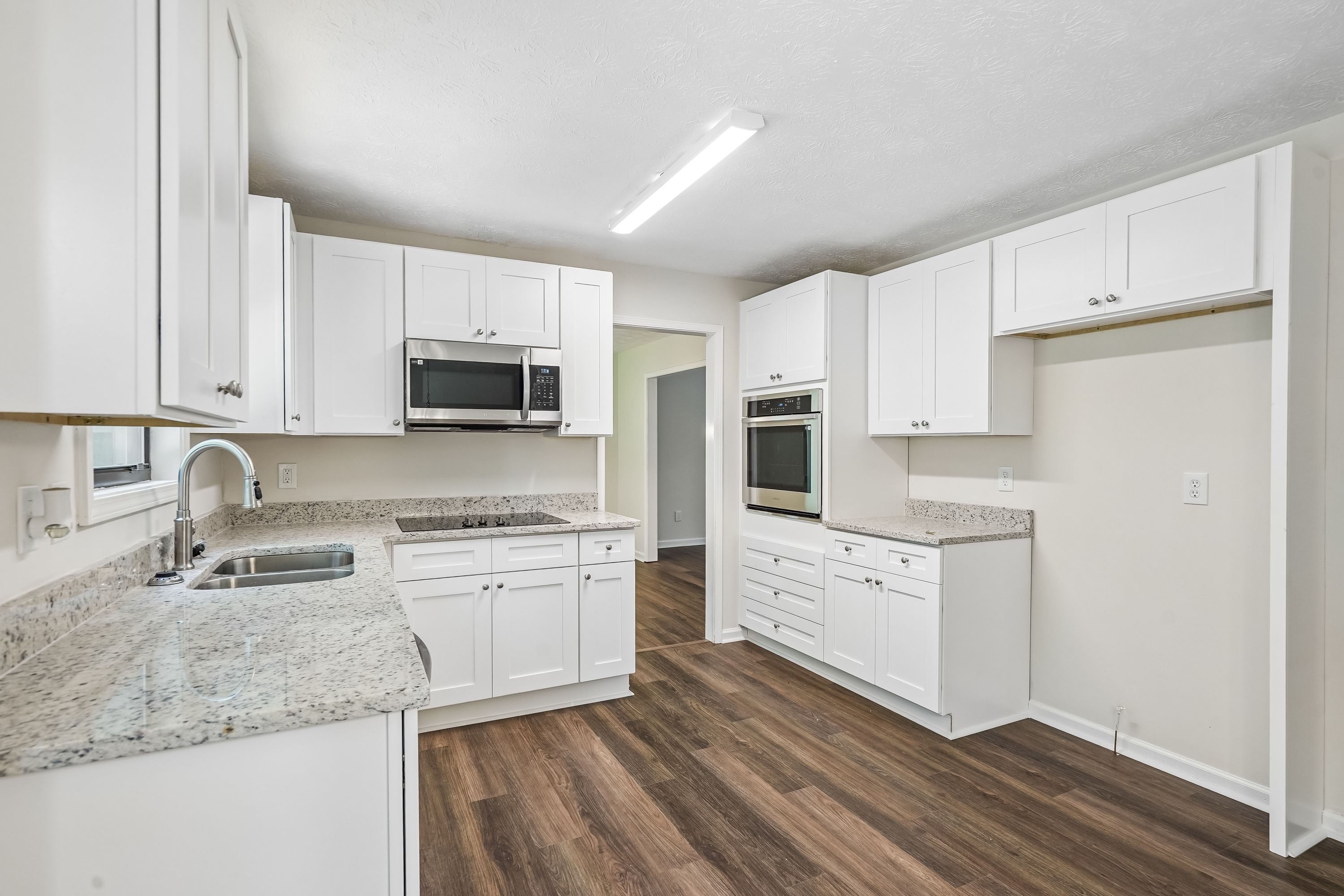 Photo 19 of 38 of 4927 Dillards Mill Way, Peachtree Corners, GA