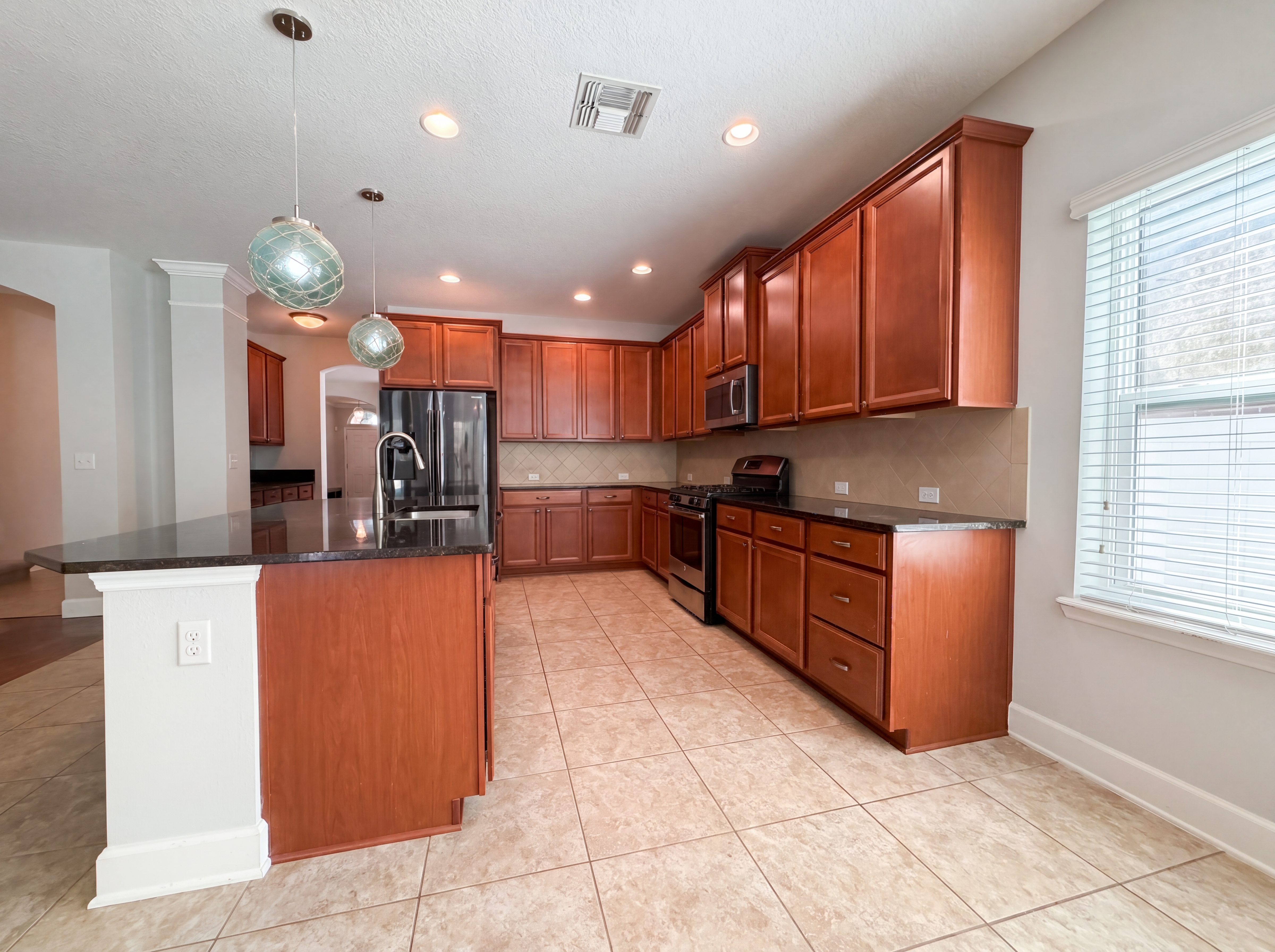 Photo 2 of 33 of 288 Cameron Dr, Ponte Vedra, FL