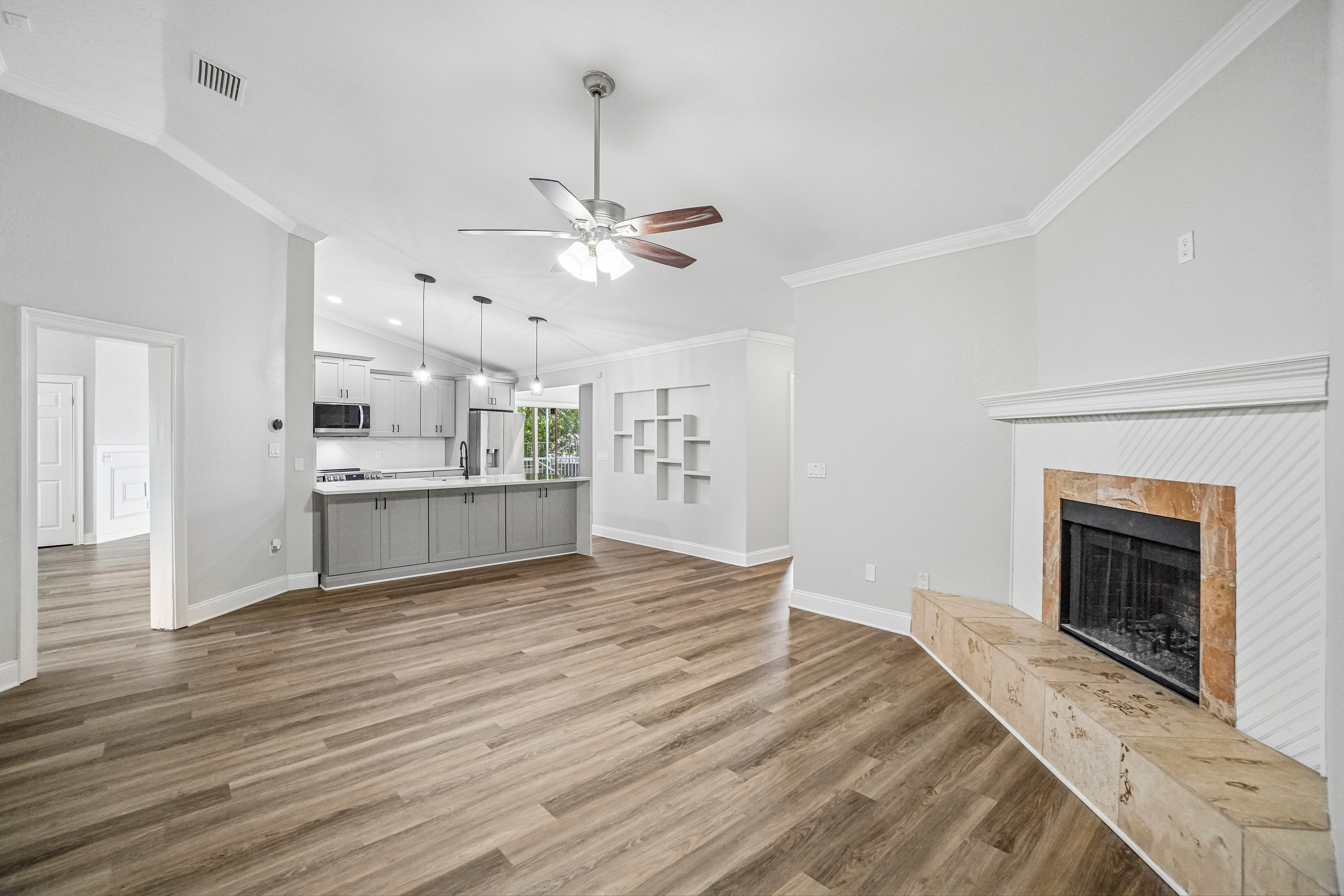Photo 46 of 63 of 5609 Executive Dr, New Port Richey, FL