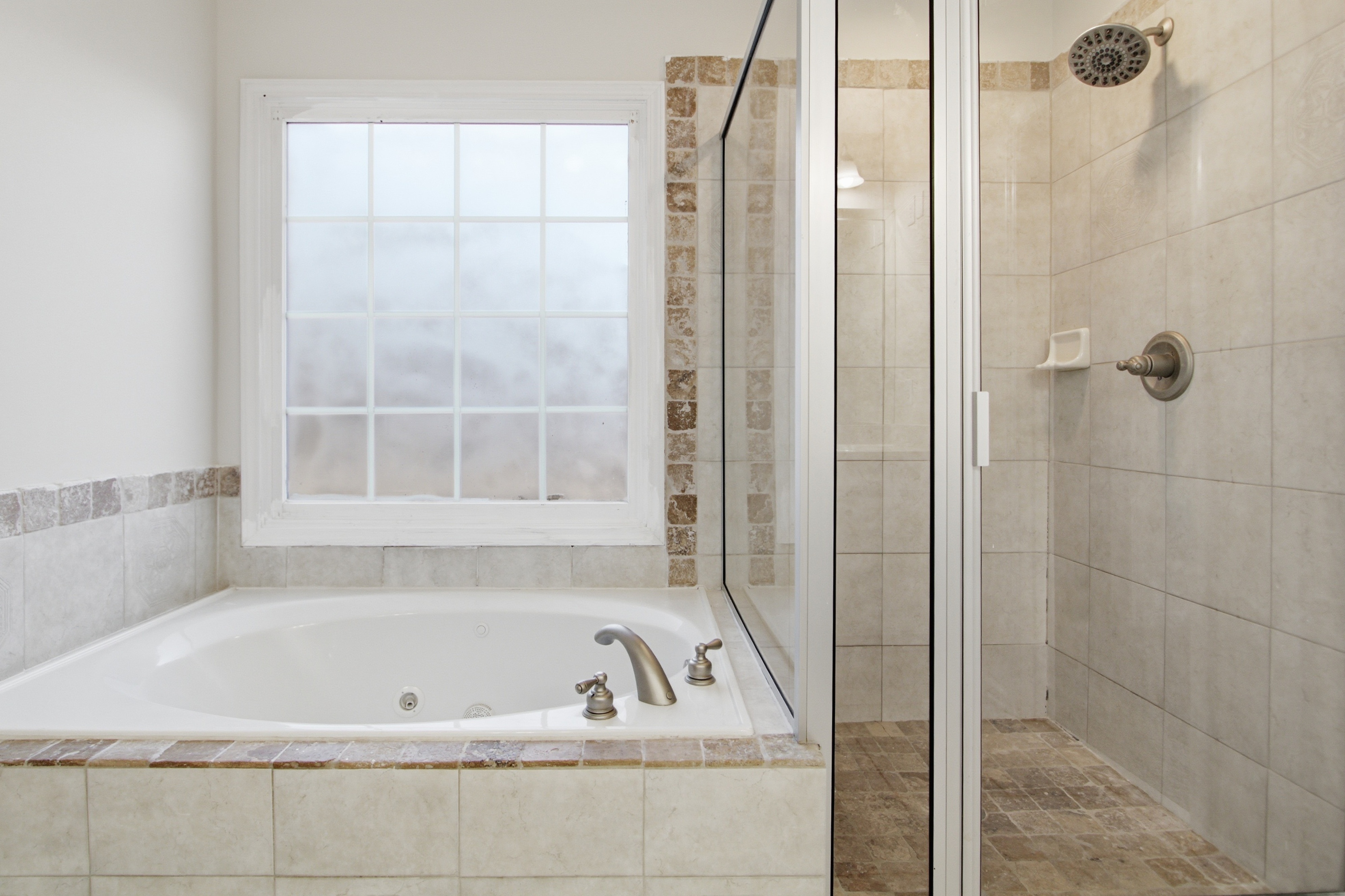 Photo 40 of 61 of 1028 River Forest Pt, Lawrenceville, GA