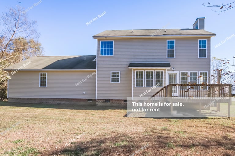 Photo 5 of 24 - 4 Stratus Ln, Clayton, NC 27520