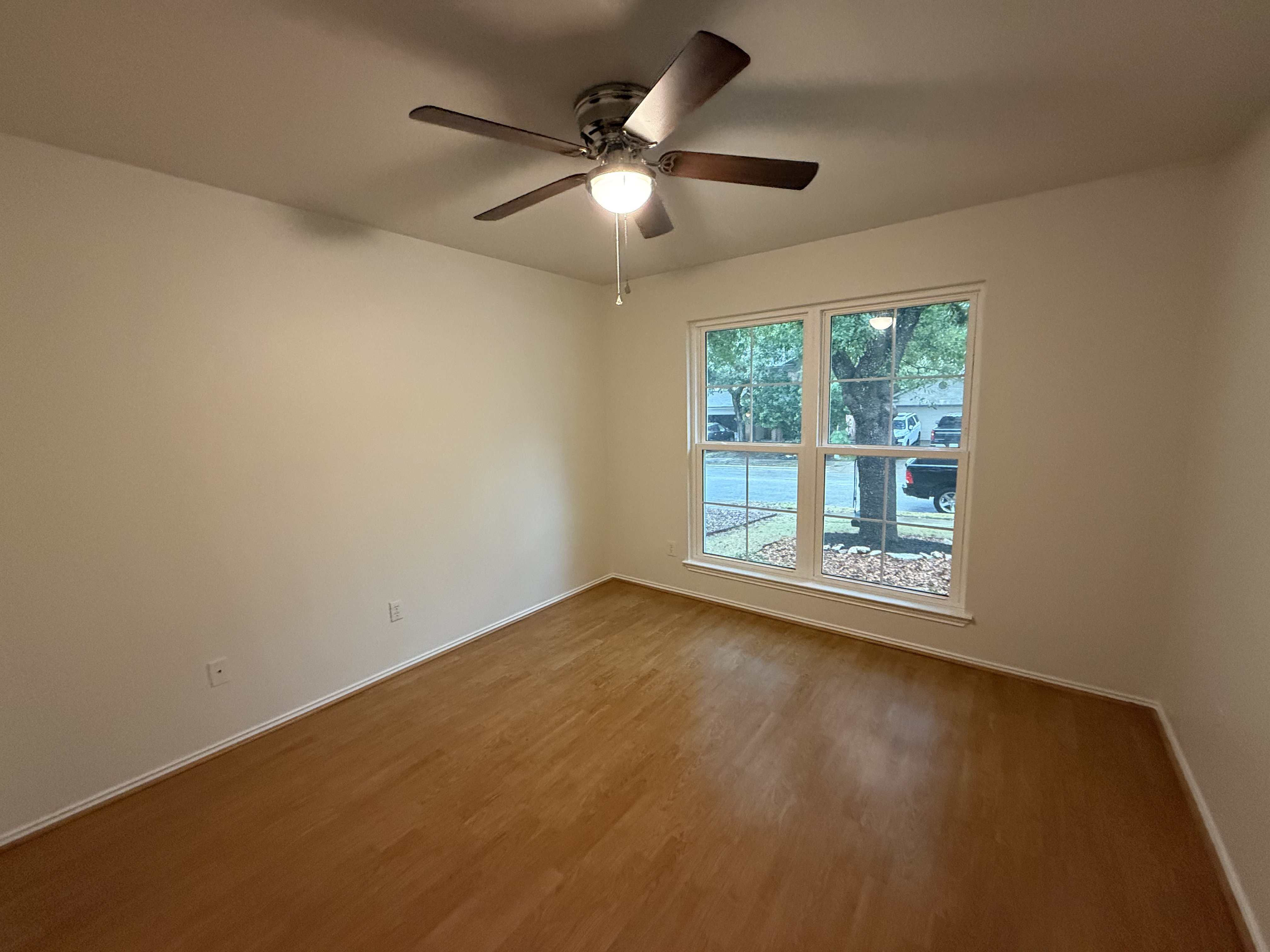 Photo 9 of 15 of 509 Paso Fino Trl, Cedar Park, TX