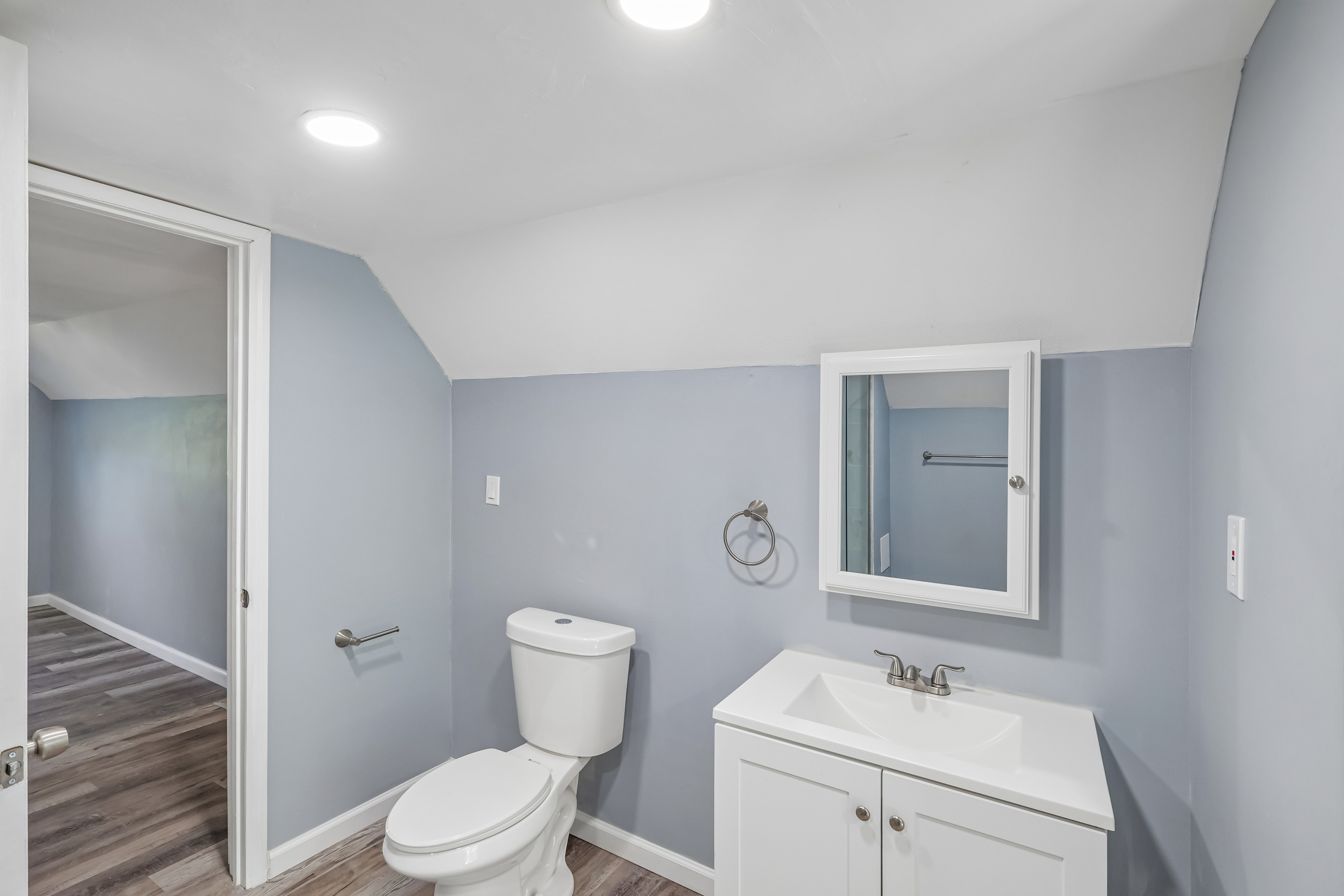 Photo 21 of 28 of 4012 Bluestone Rd, Cleveland, OH