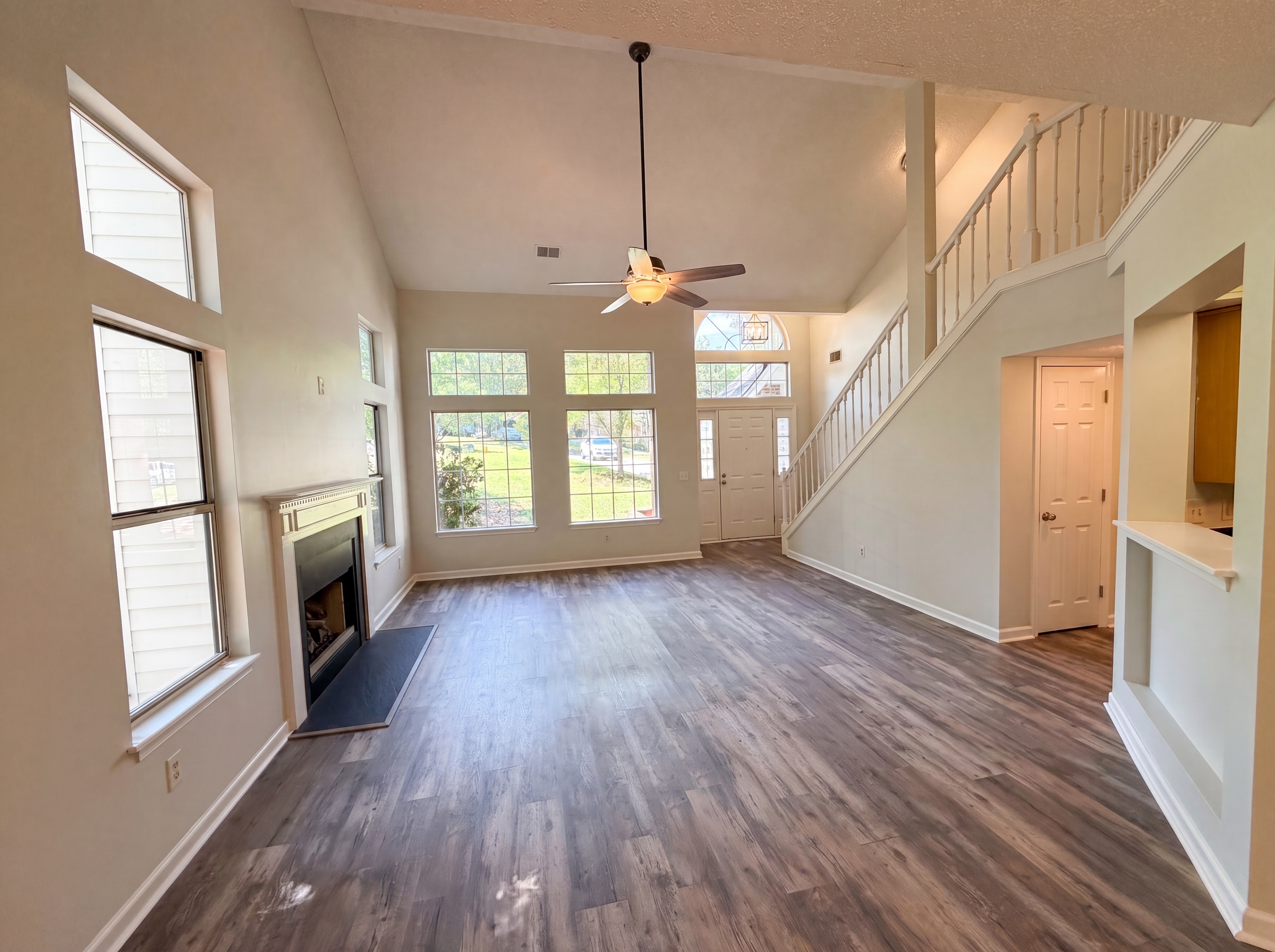 Photo 7 of 27 of 39 Saint Albans Rd, Irmo, SC