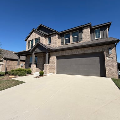 Property photo 1 of 3704 Bluestem Blvd