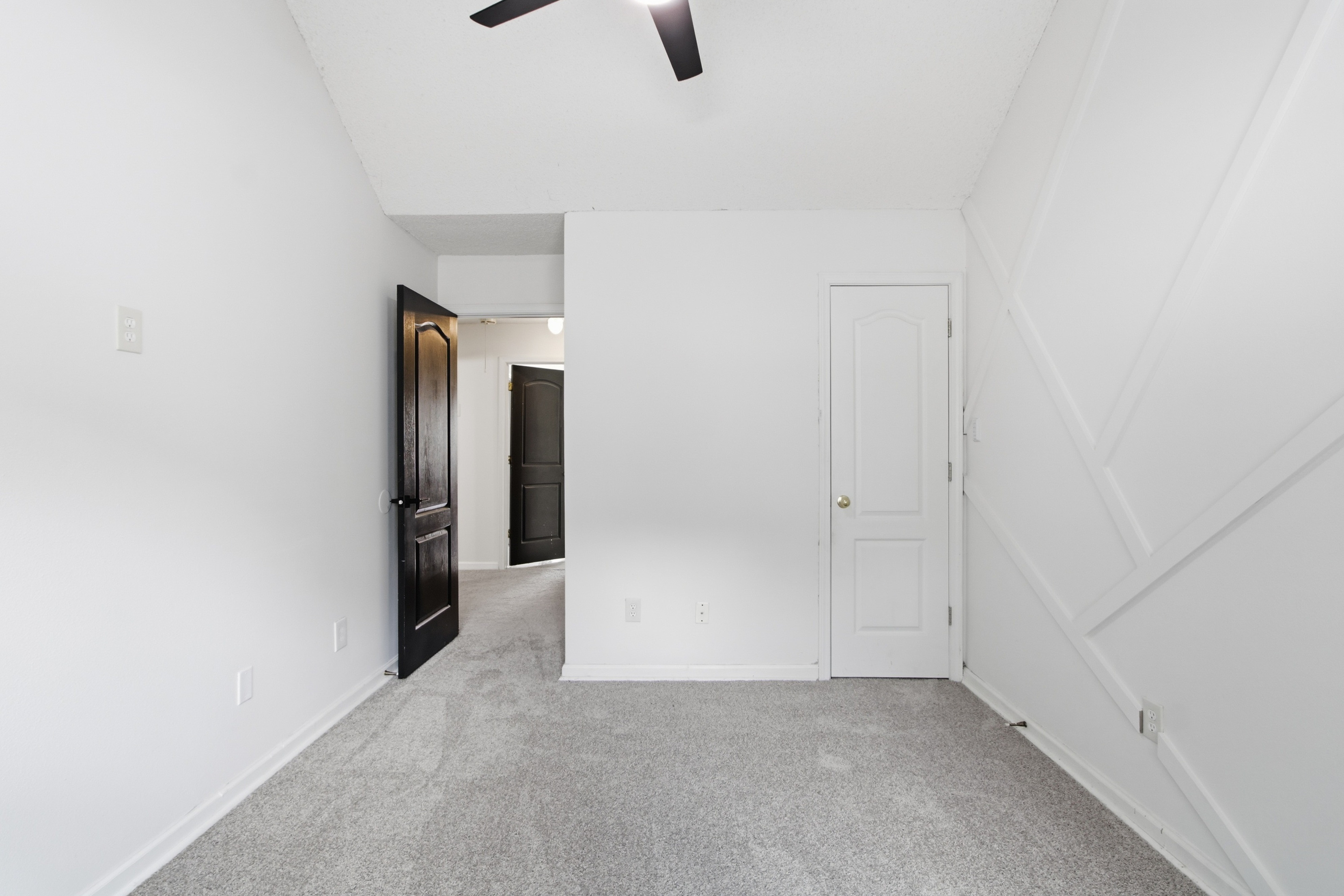 Photo 17 of 31 of 3708 Walnut Creek Way, Lithonia, GA