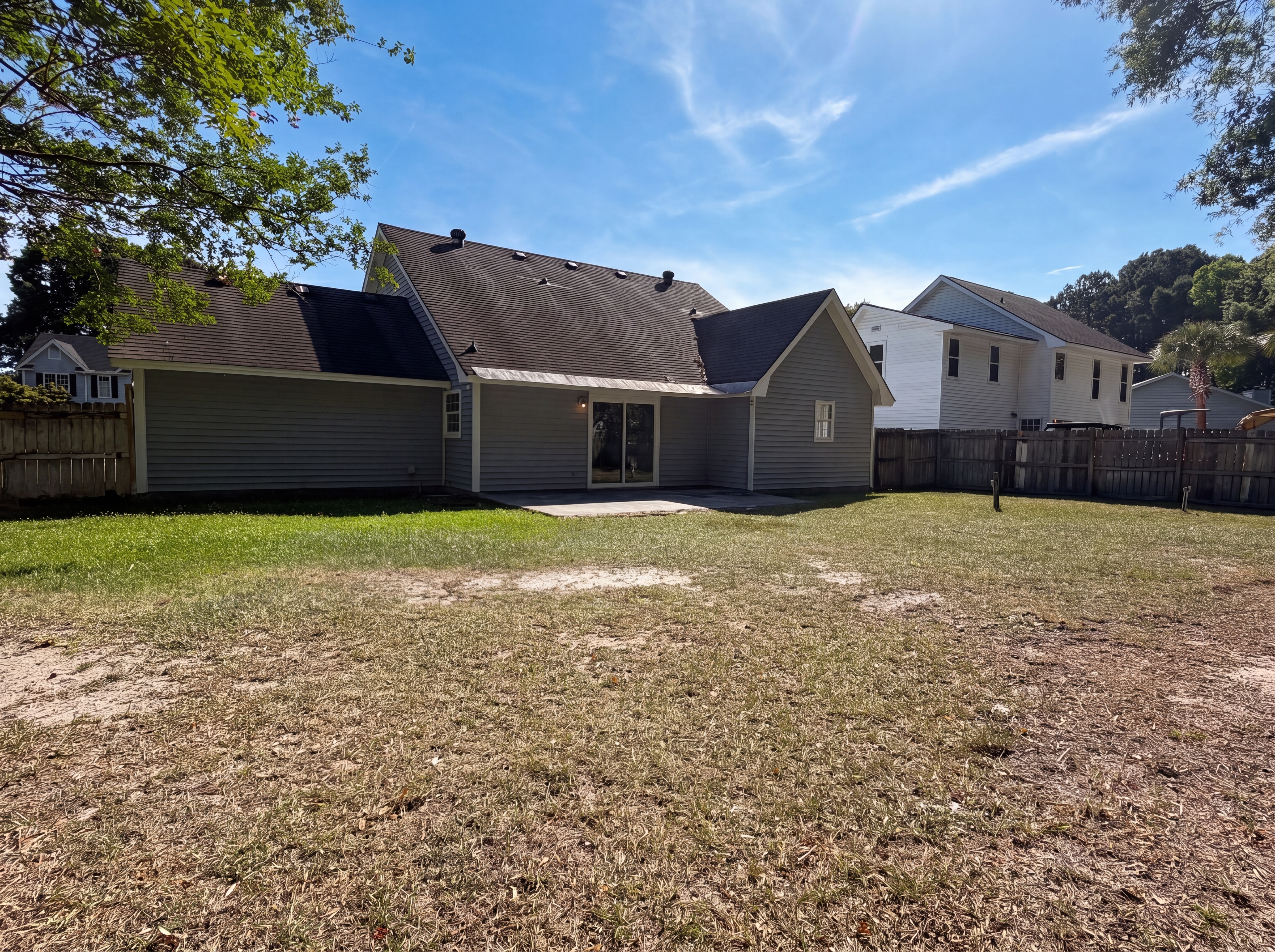 Photo 19 of 26 of 2028 Larson Ln, Goose Creek, SC
