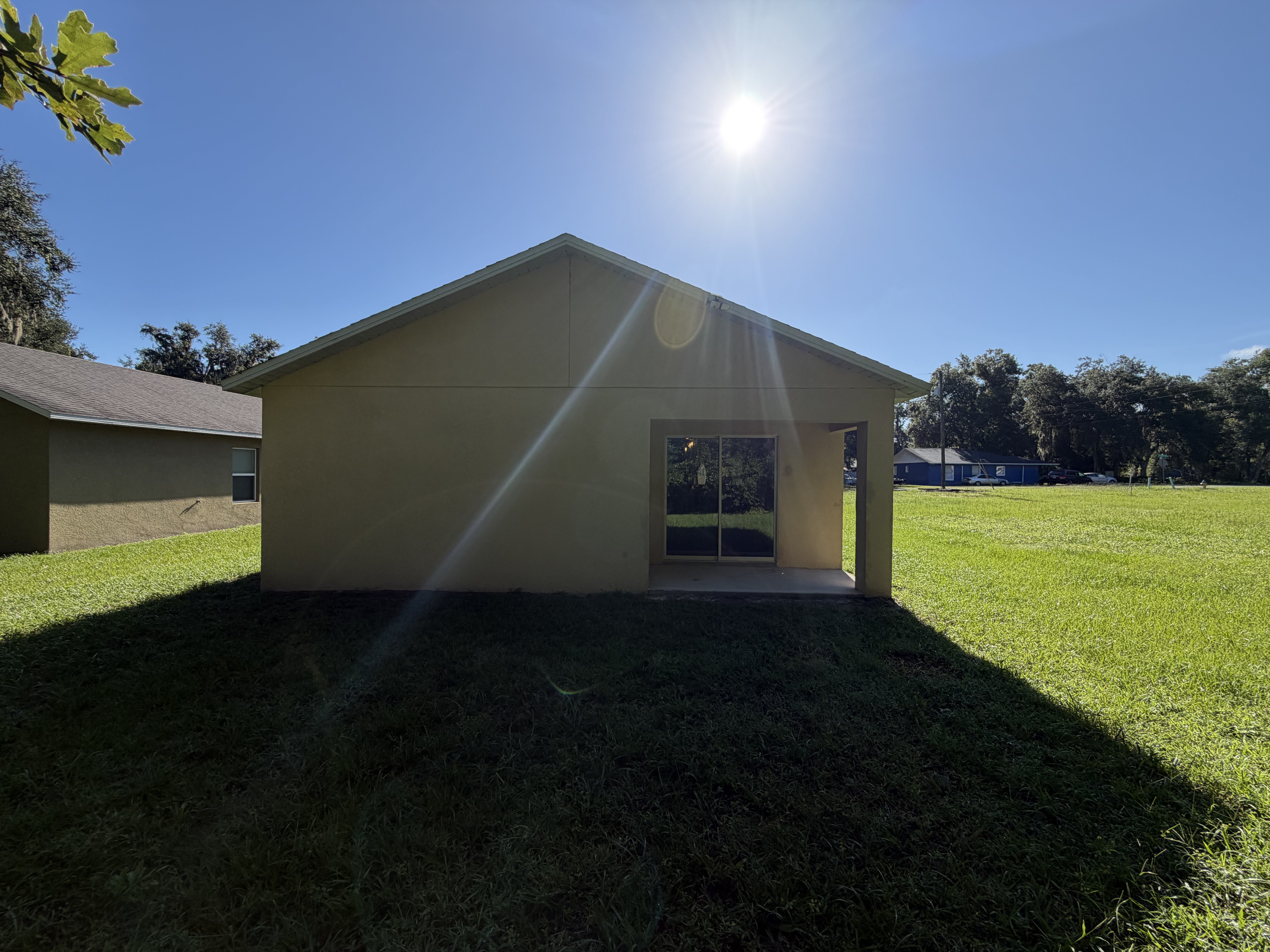Photo 5 of 20 of 705 5th St, Wildwood, FL