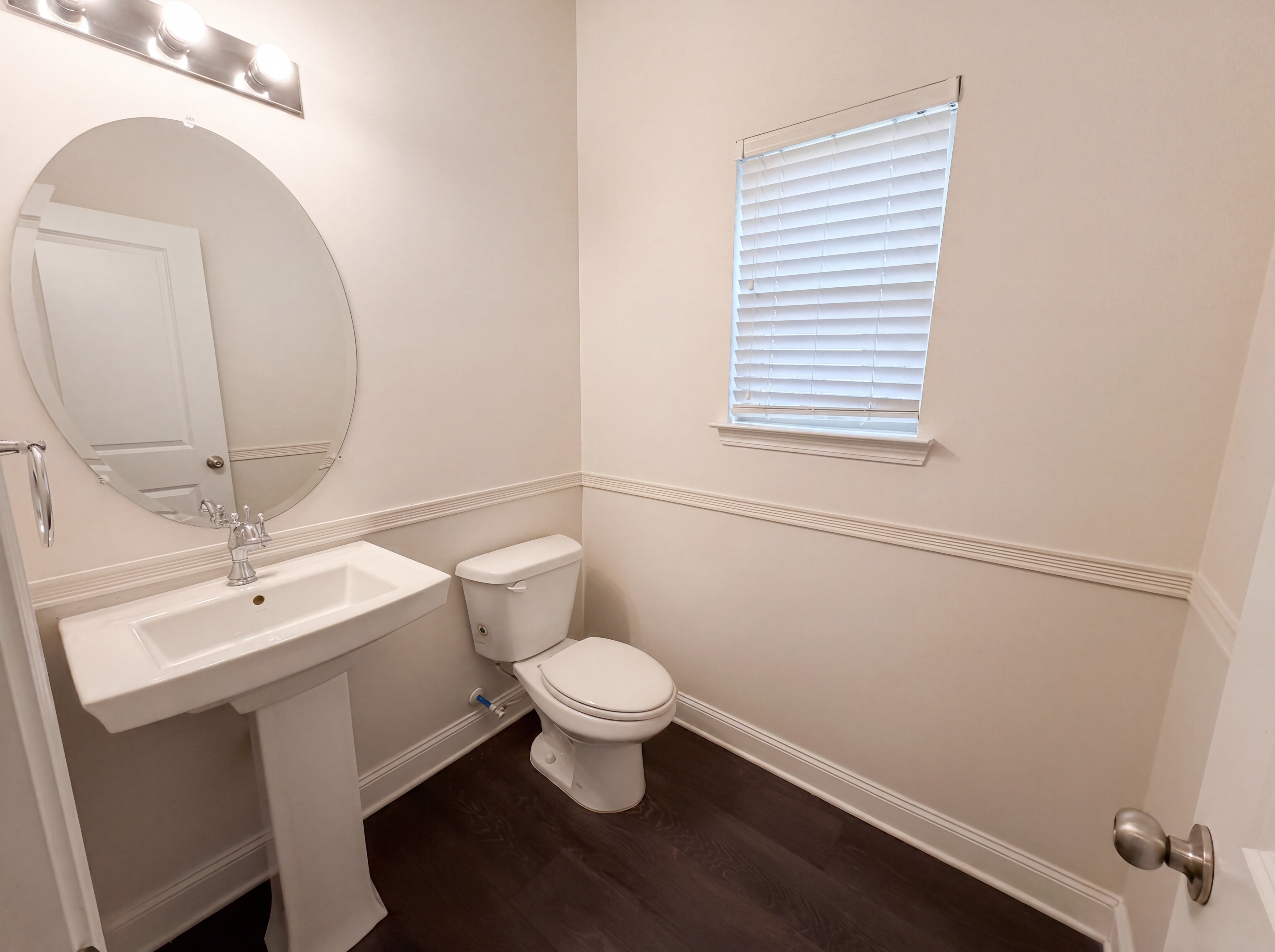 Photo 12 of 19 of 2627 Glenbrook Ln, Conyers, GA