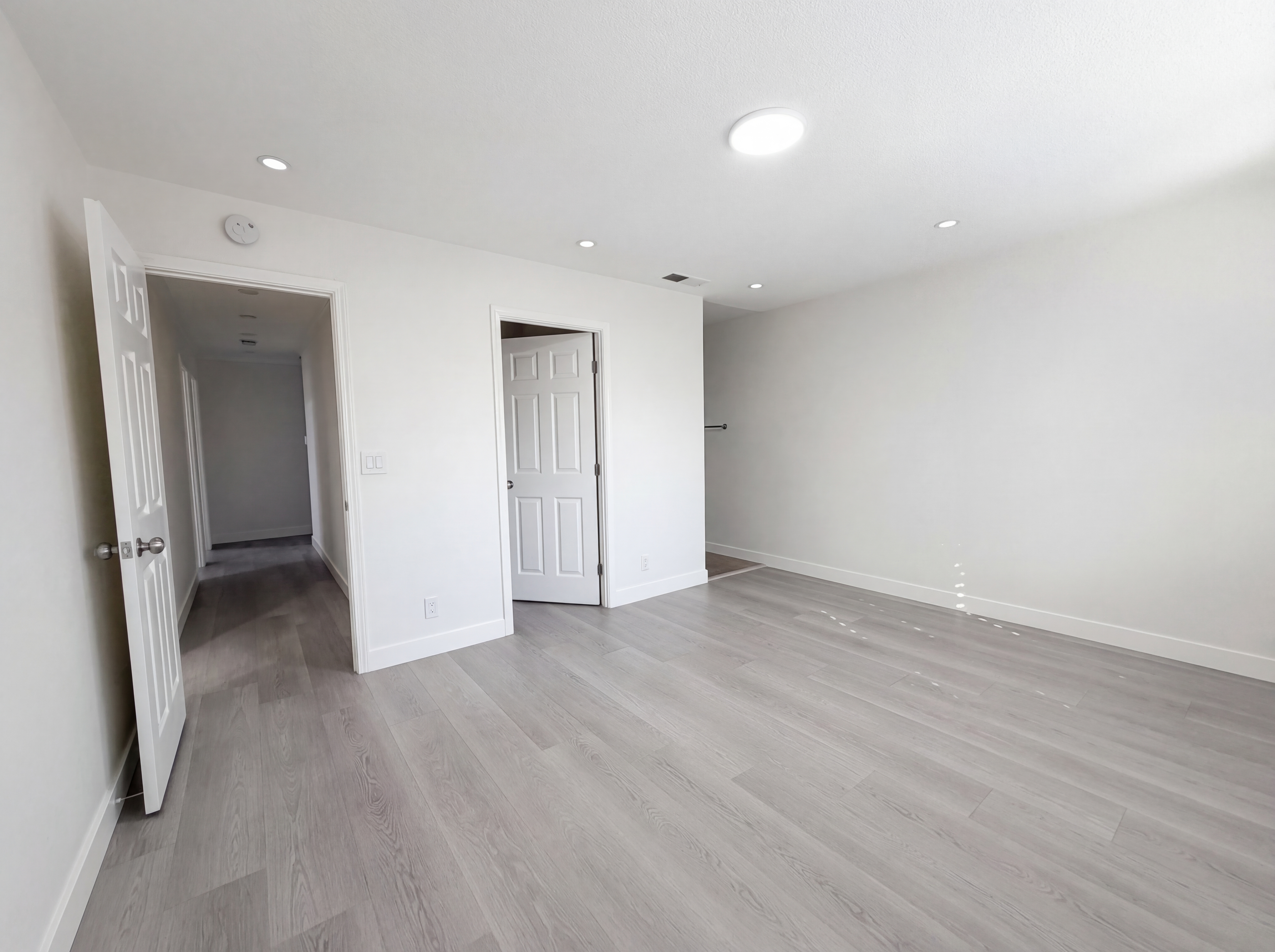 Photo 10 of 27 of 1564 S Wolfe Rd, Sunnyvale, CA