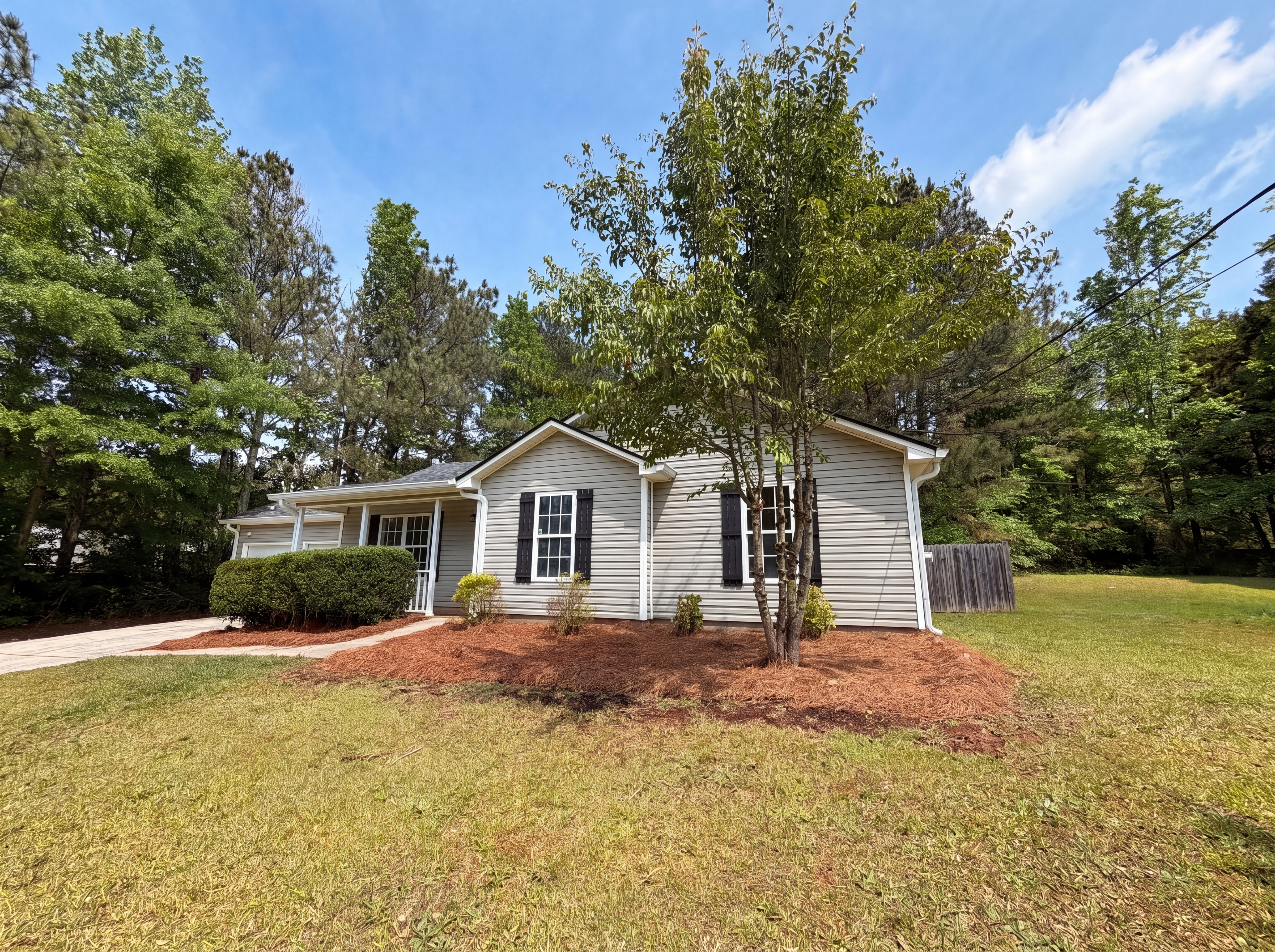 Photo 17 of 21 of 385 Southern Trace Dr, Rockmart, GA