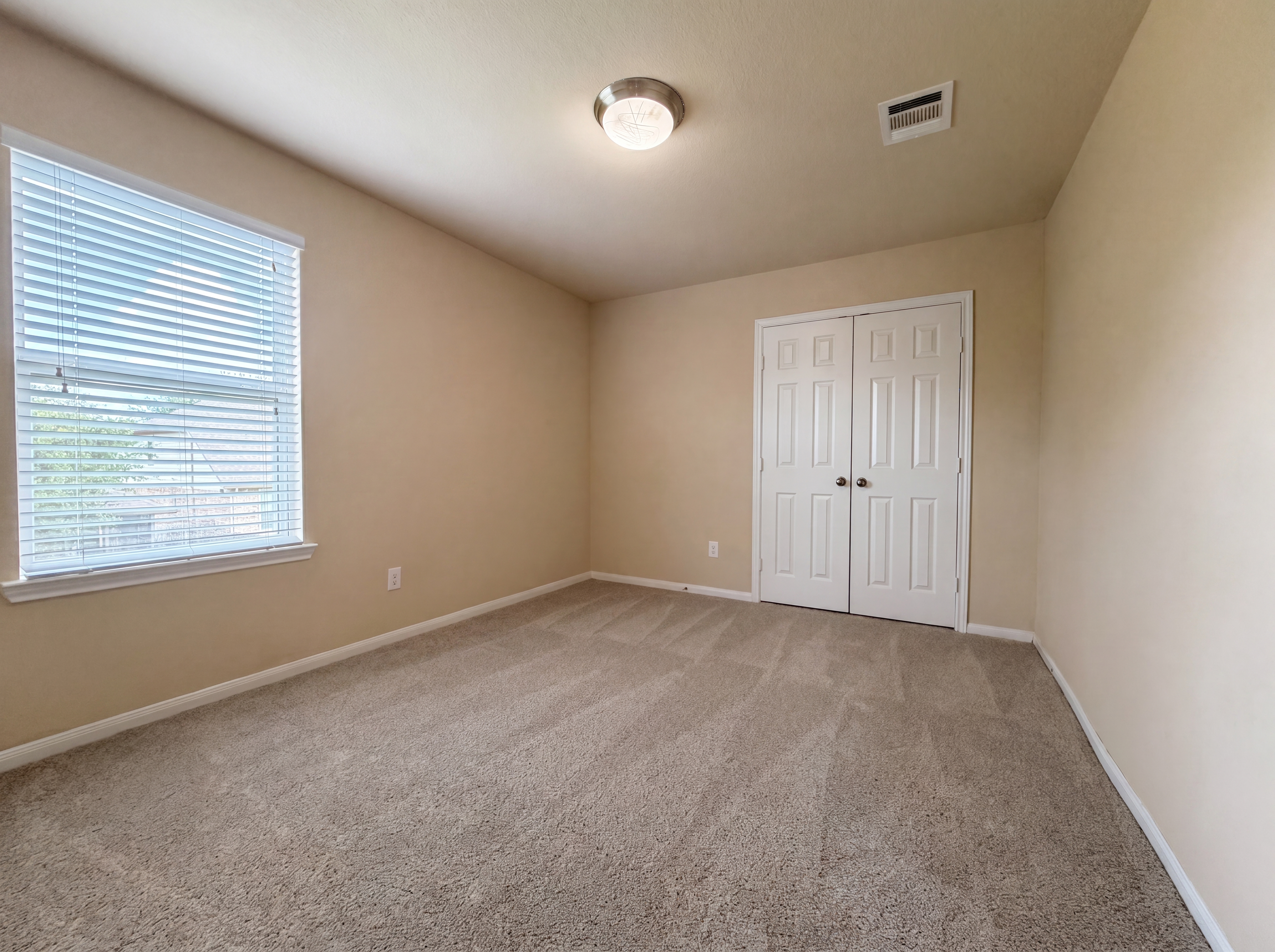 Photo 13 of 21 of 9965 Boulder Bend Ln, Brookshire, TX