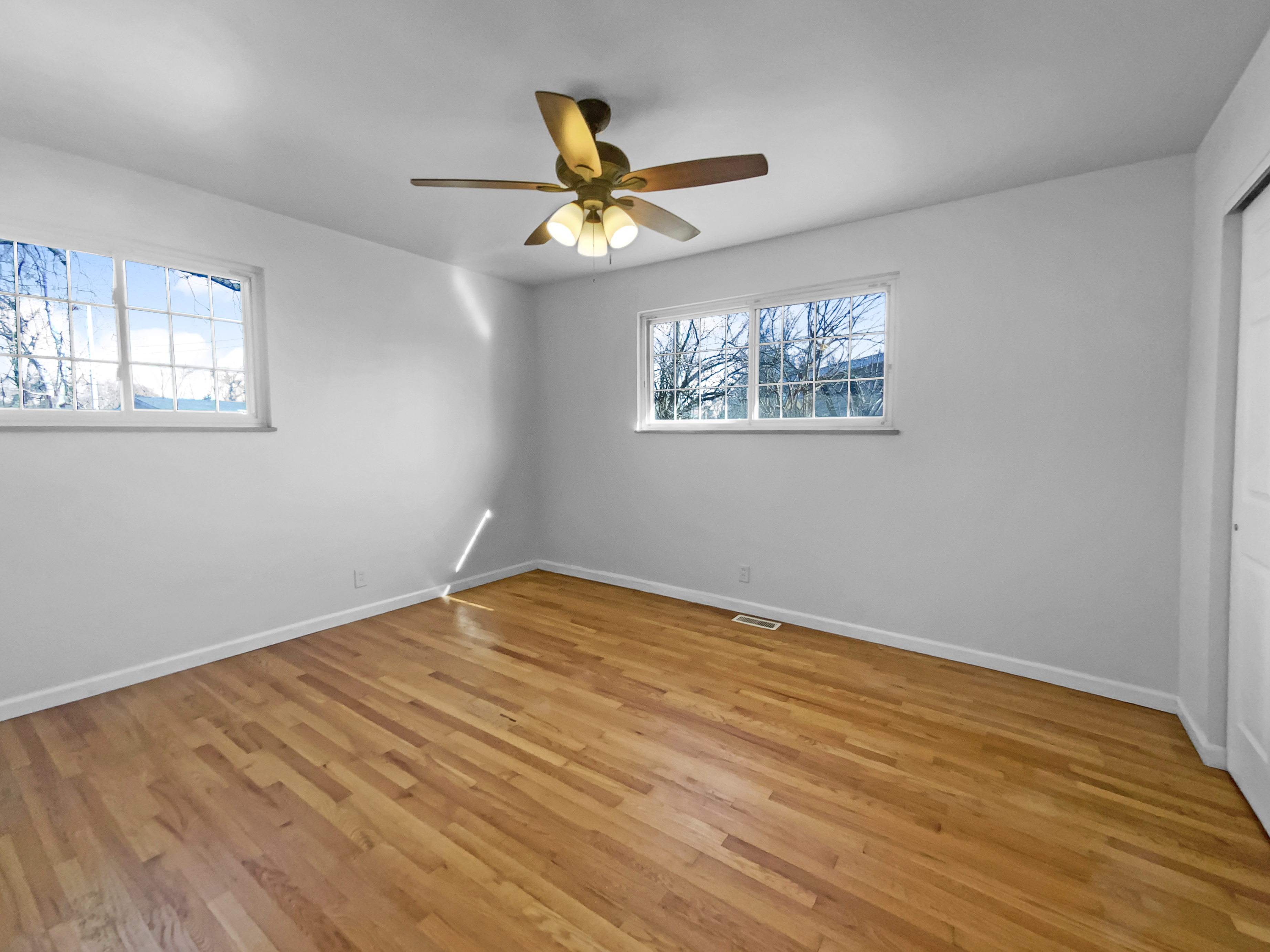 Photo 4 of 18 of 2190 Love Ln, Florissant, MO