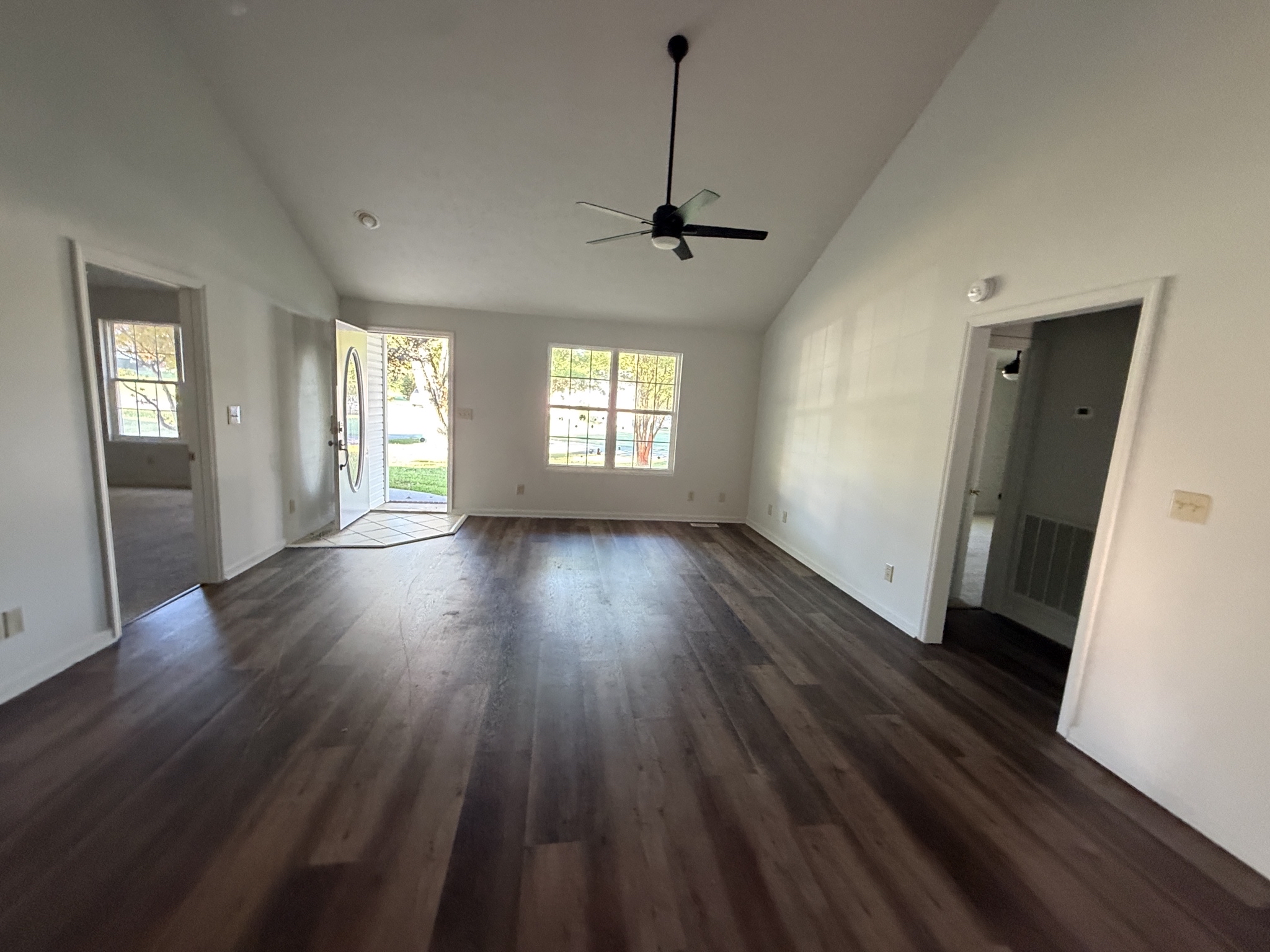 Photo 6 of 24 of 141 Meadowview Ln, Powell, TN