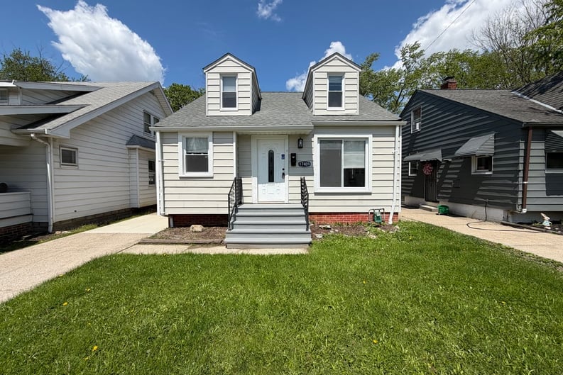 Property photo 1 of 17409 Mapleboro Ave