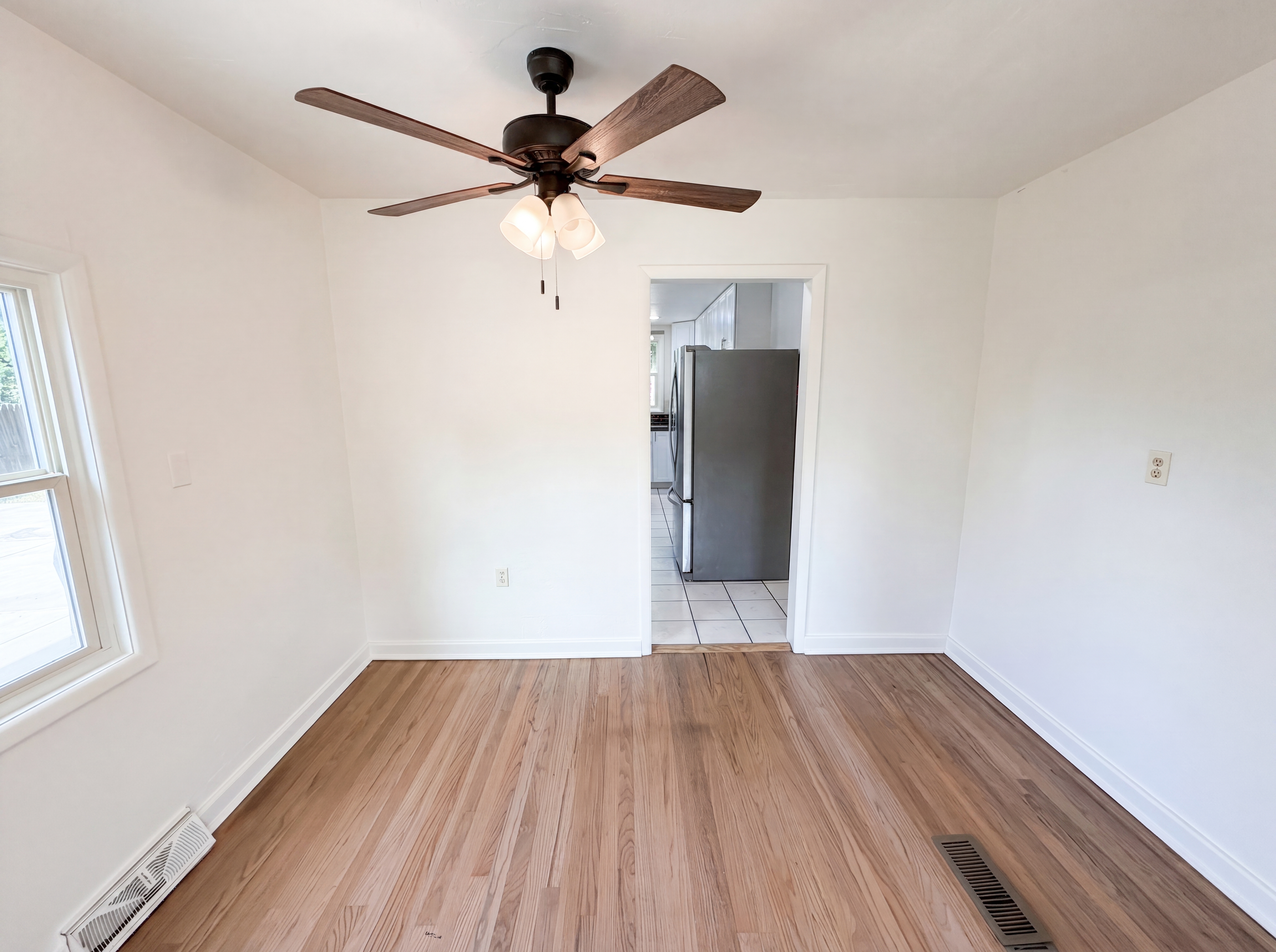 Photo 6 of 27 of 519 N Gilbert St, Castle Rock, CO