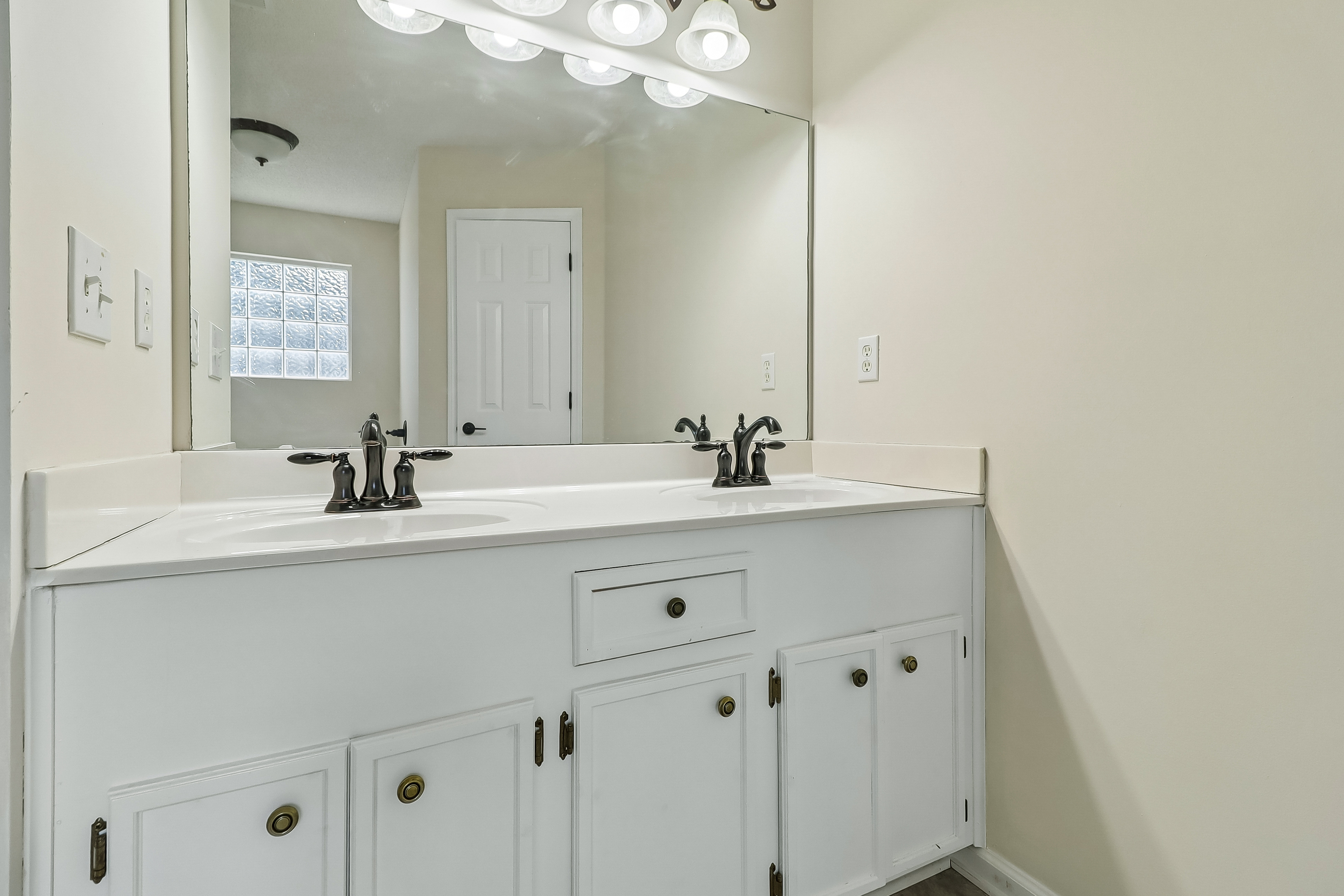 Photo 6 of 36 of 3 Rushwood Ct, Columbia, SC