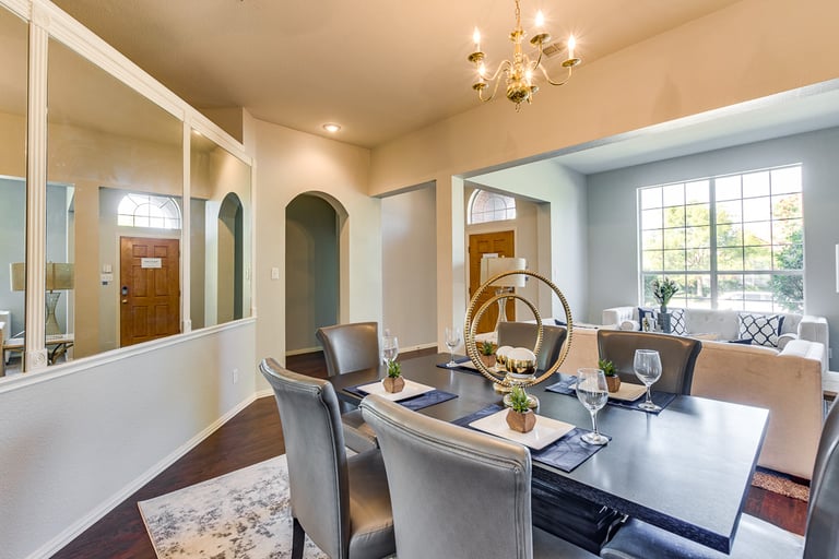 Photo 2 of 33 - 1710 Barton Springs Ct, Allen, TX 75002
