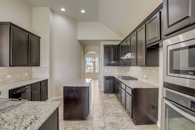 Photo 4 of 37 - 20409 Great Egret Ln, Pflugerville, TX 78660