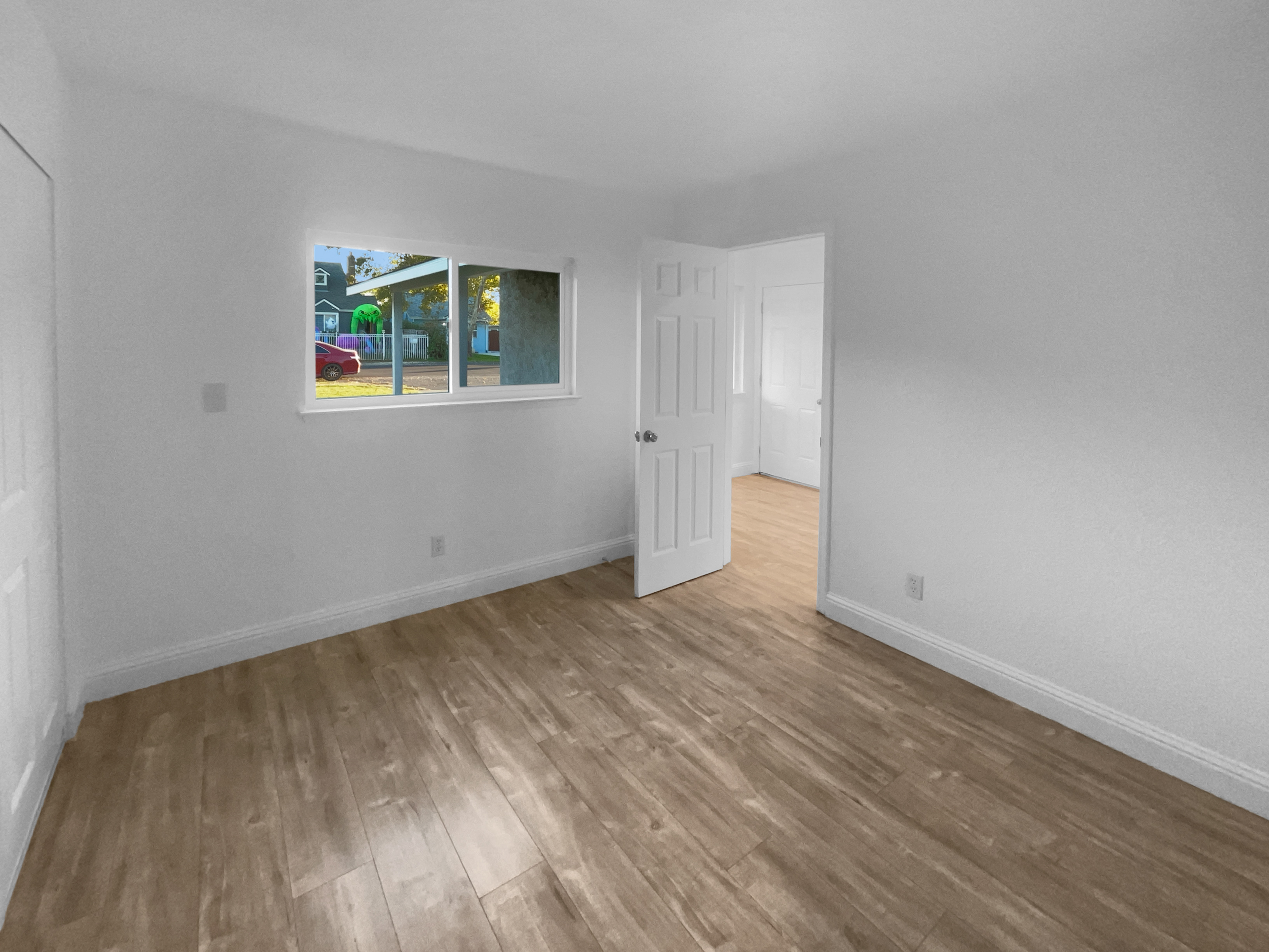 Photo 13 of 22 of 1109 Frienza Ave, Sacramento, CA