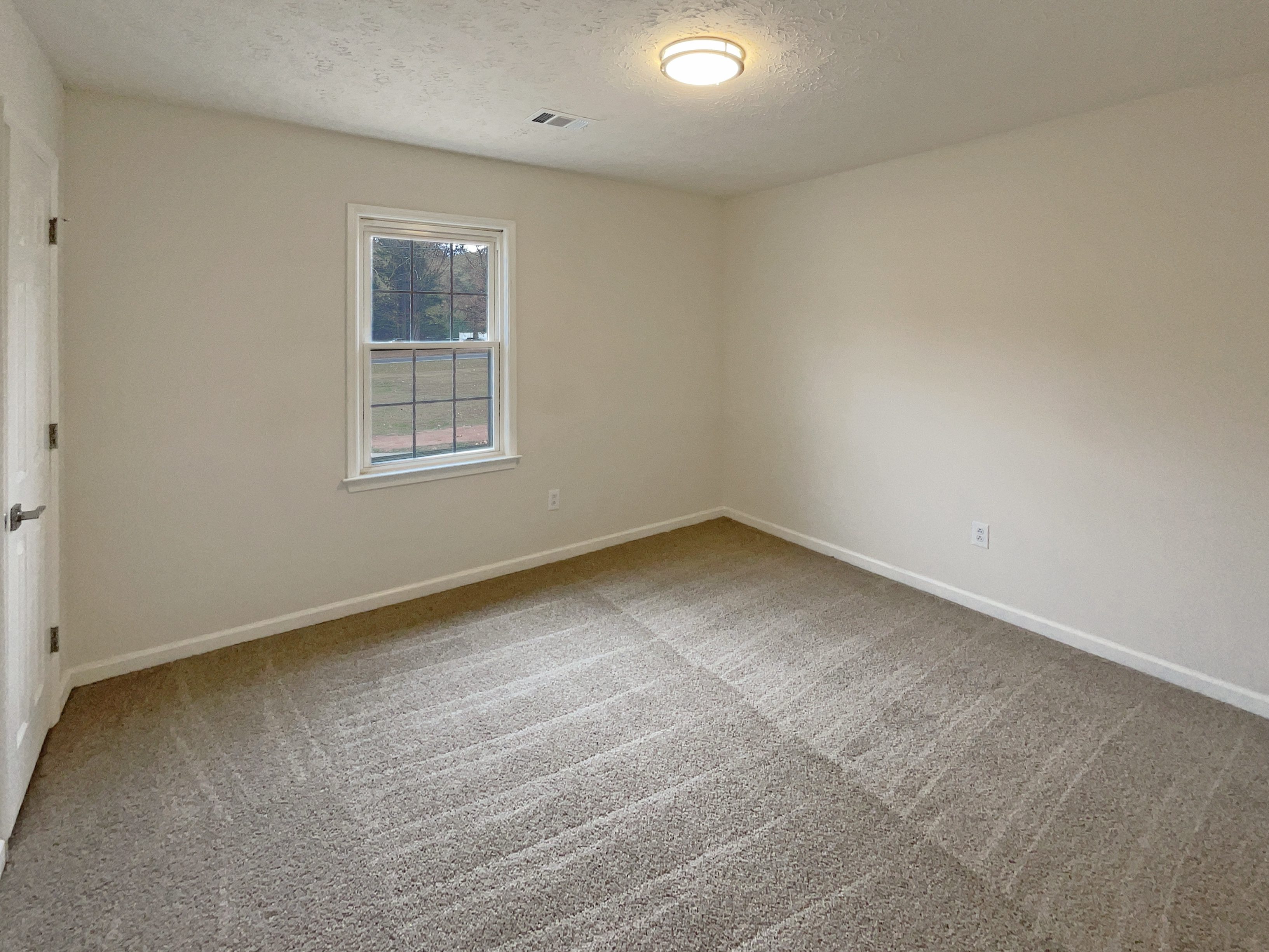 Photo 22 of 27 of 4134 Jodeco Rd, McDonough, GA