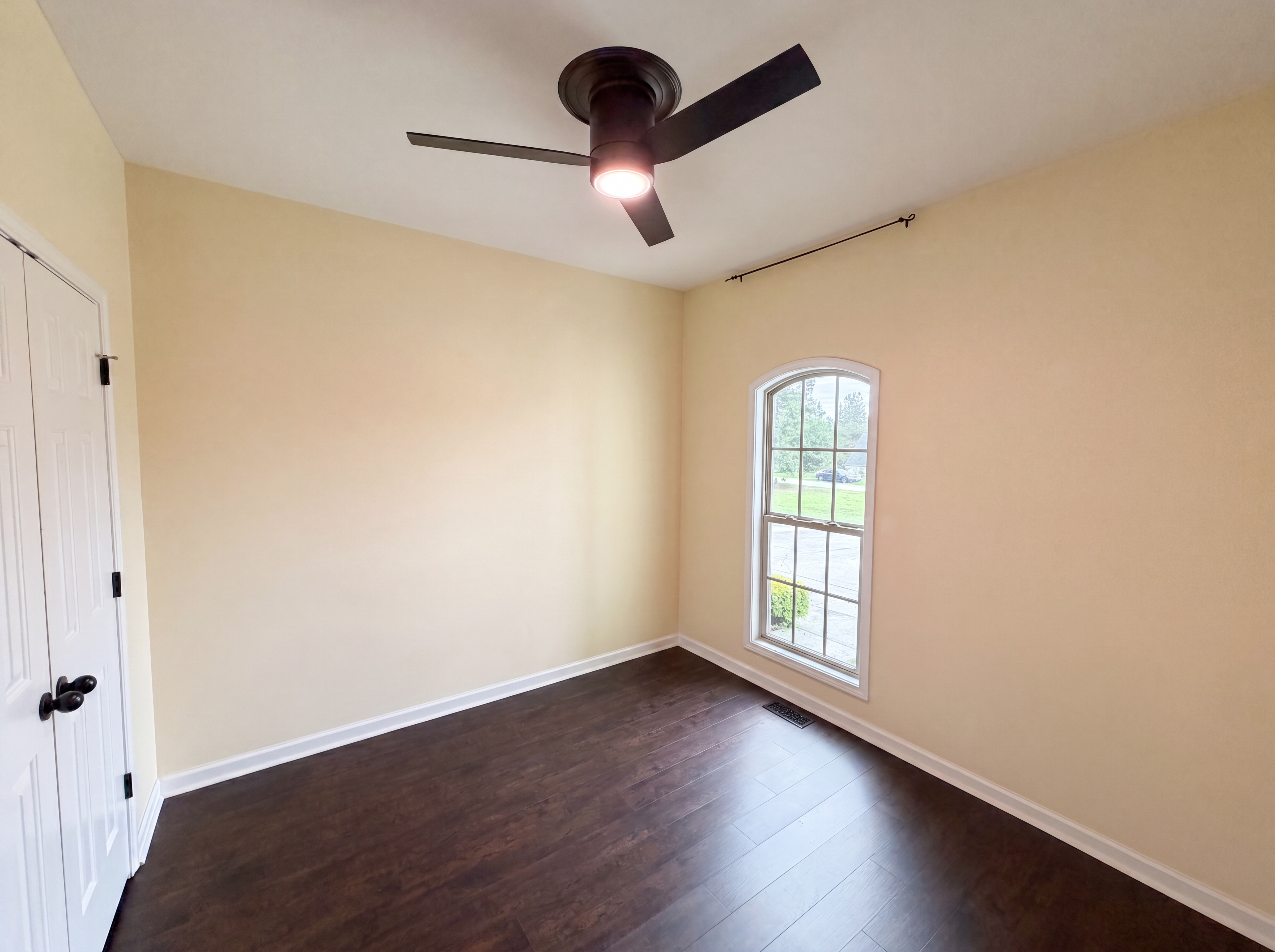 Photo 13 of 22 of 1417 McBeth Dr, Kannapolis, NC