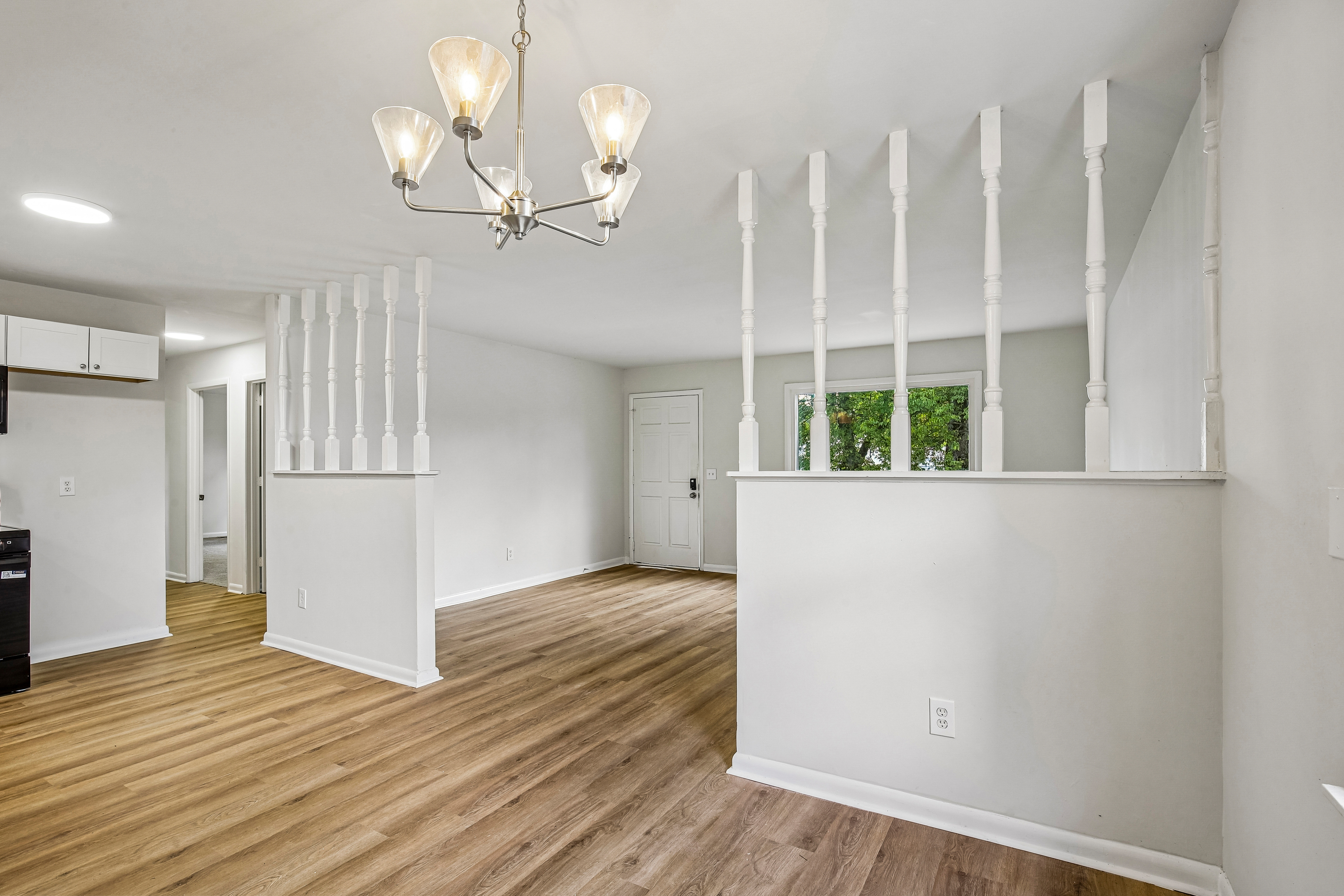 Photo 31 of 33 of 510 W Adams St, Woodbury, TN