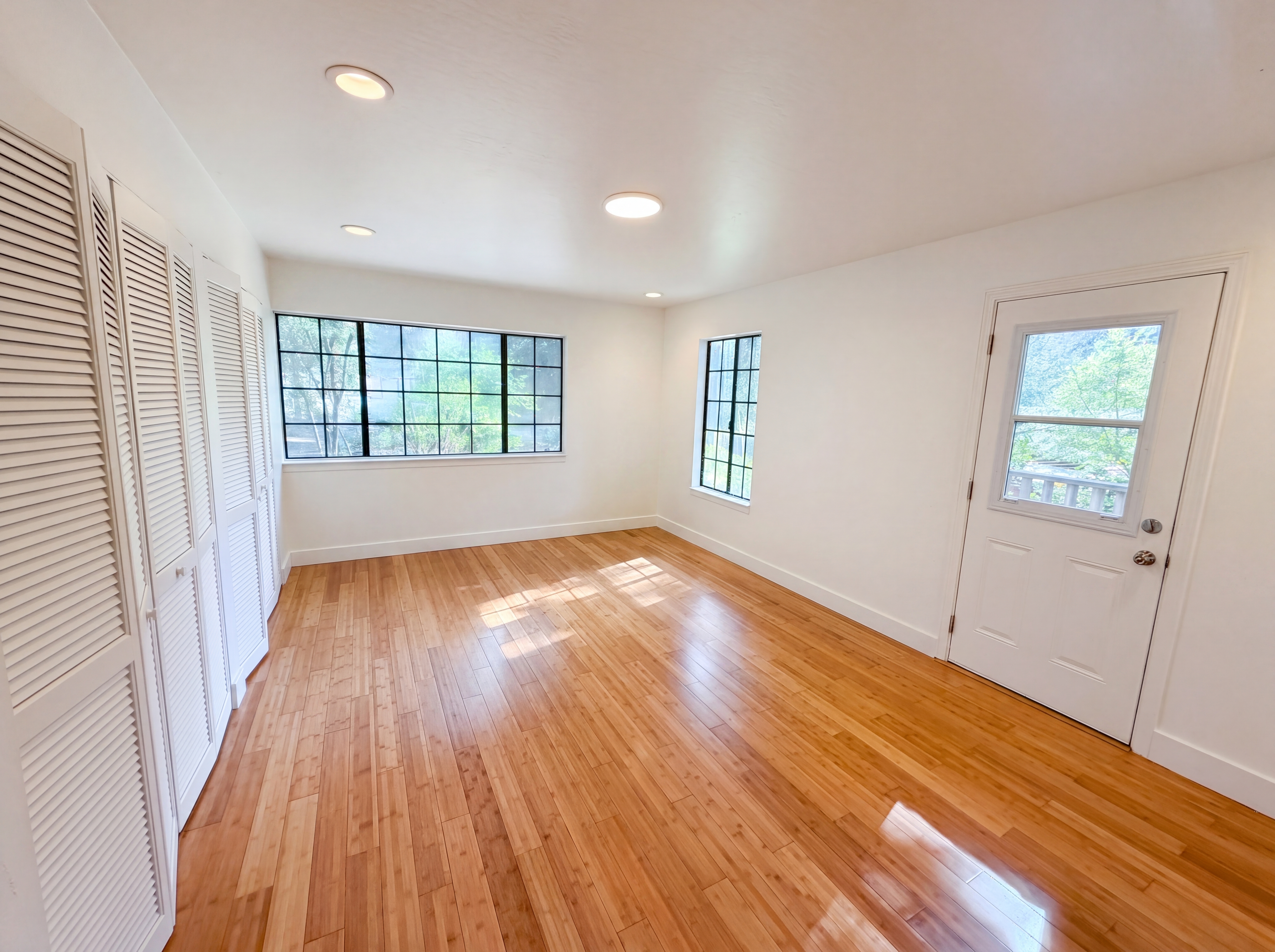 Photo 11 of 30 of 155 Estates Dr, Ben Lomond, CA