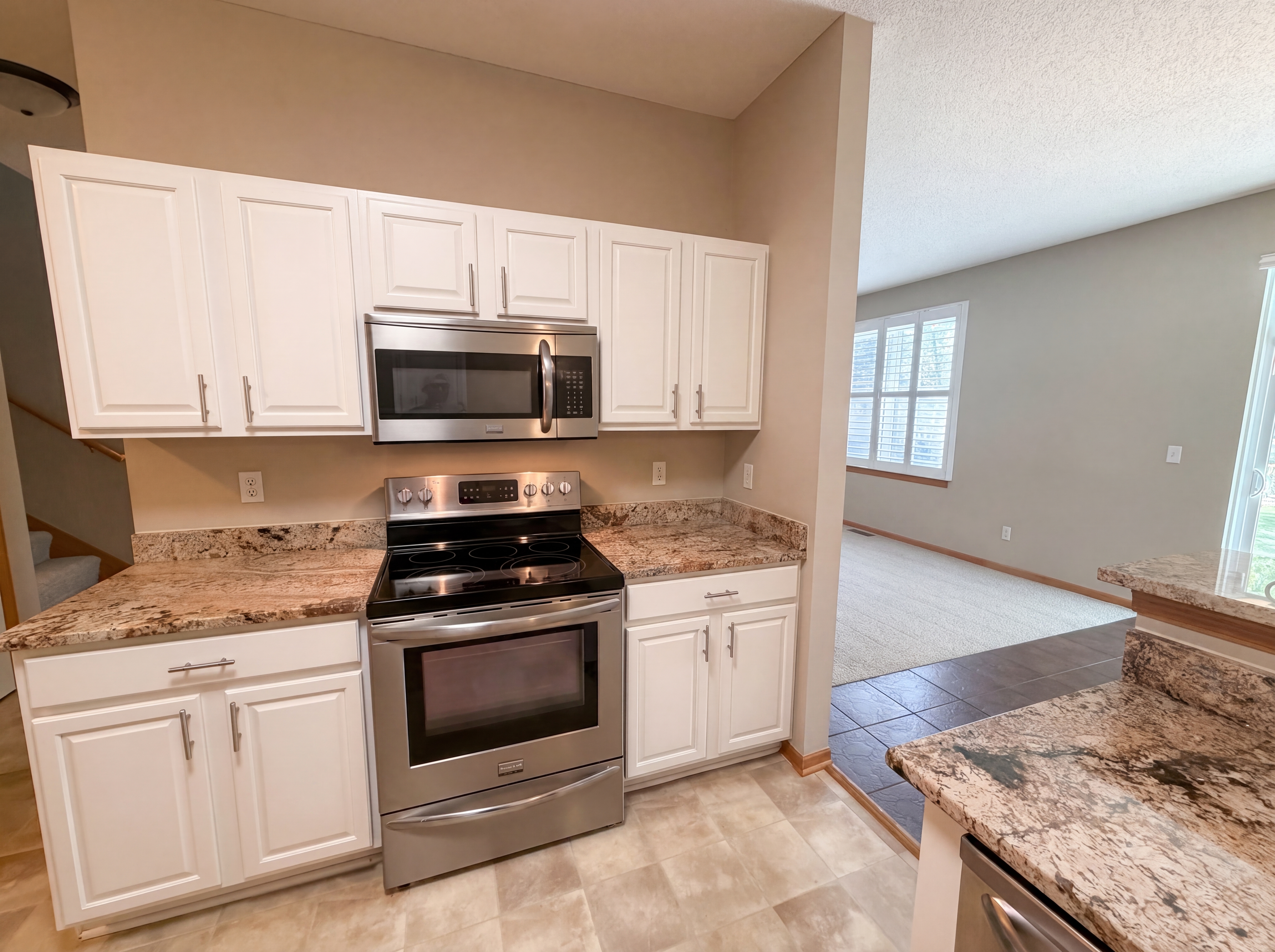 Photo 11 of 26 of 17005 78th Pl N, Maple Grove, MN