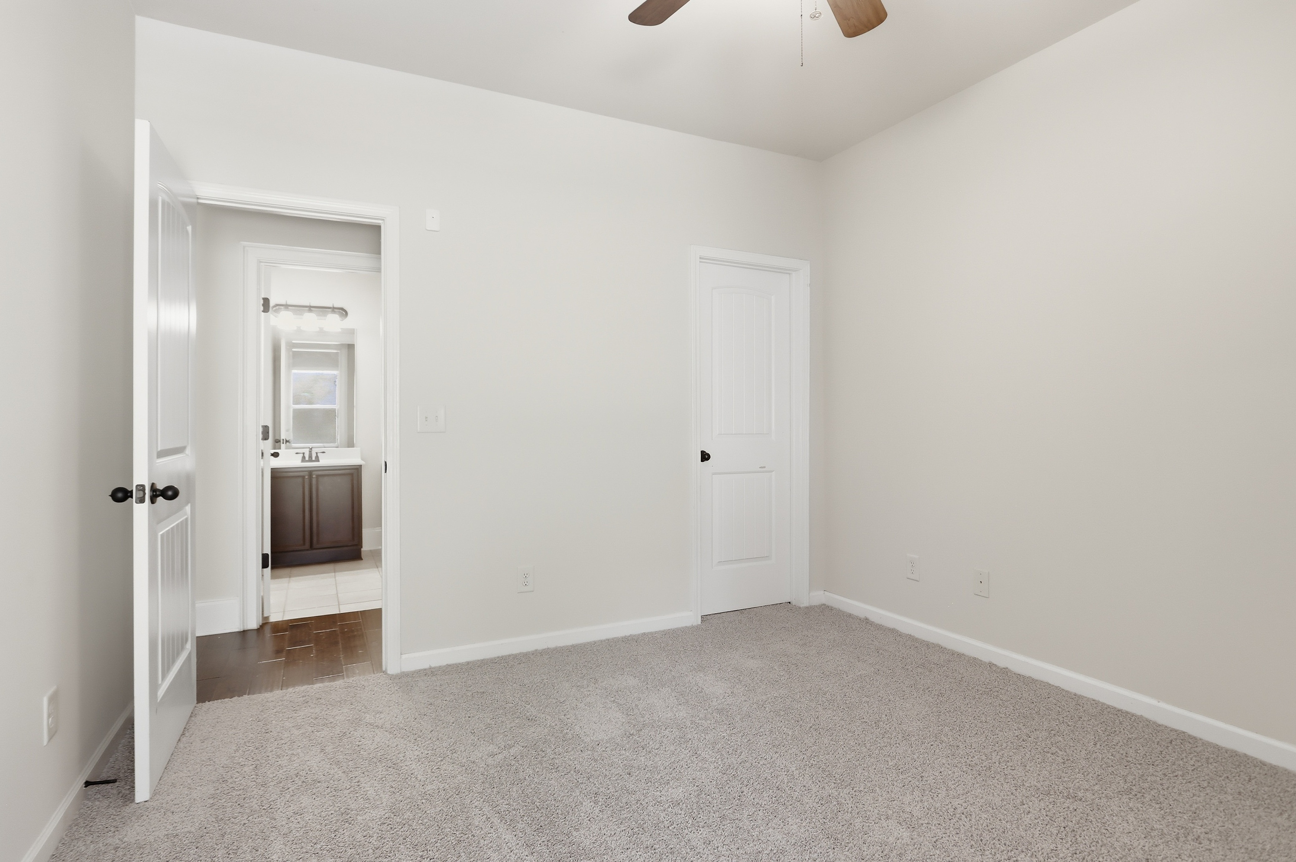 Photo 15 of 44 of 157 Ashbury Cir, Dallas, GA