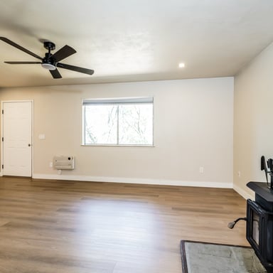 Property photo 3 of 17520 Anona Ct