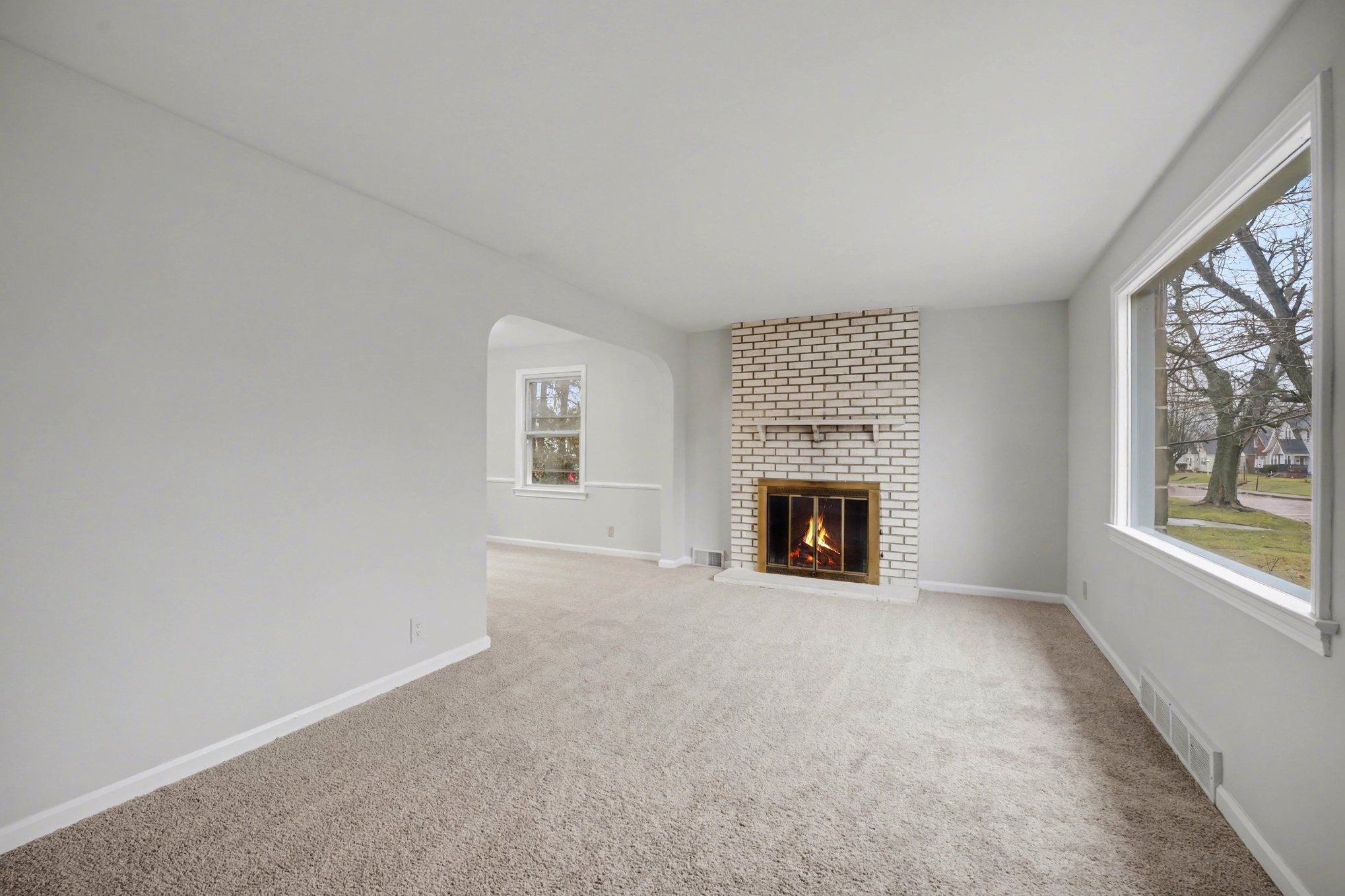 Photo 3 of 17 of 312 Montrose Ave NW, Canton, OH