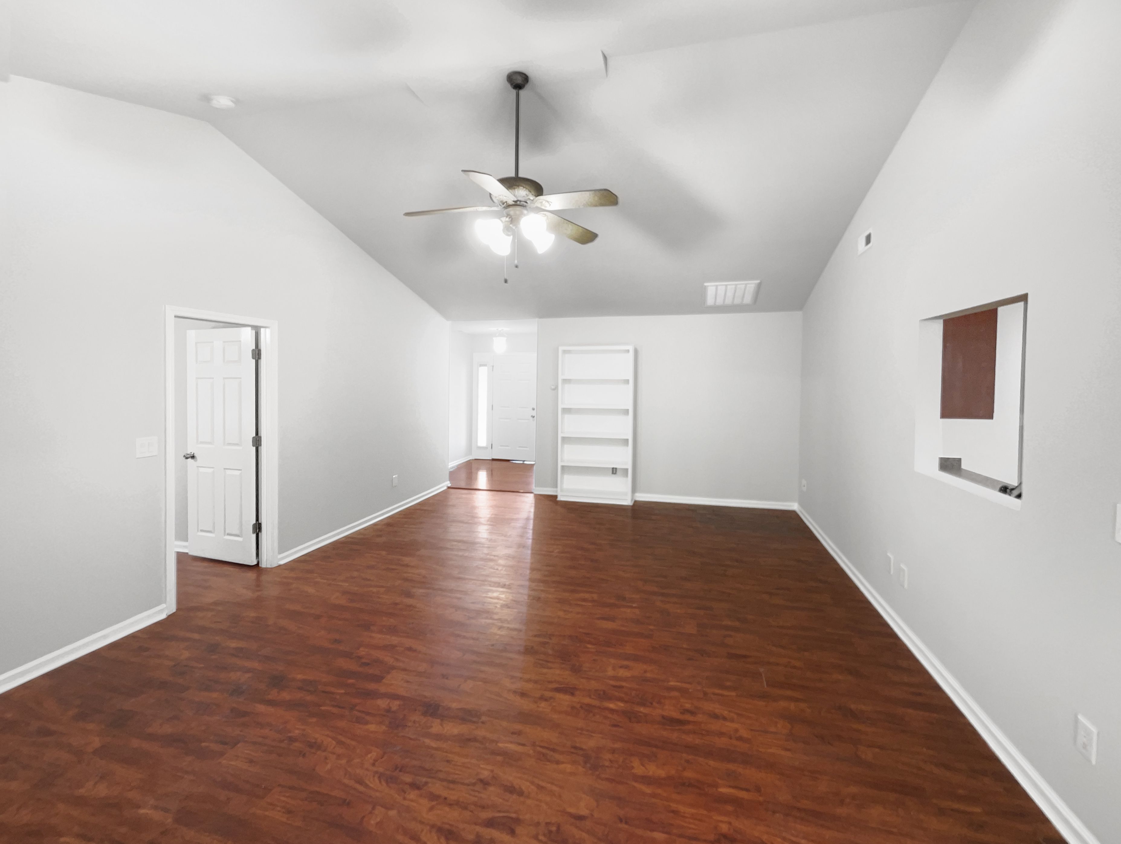 Photo 10 of 19 of 912 Carole Summey Dr, Dallas, NC