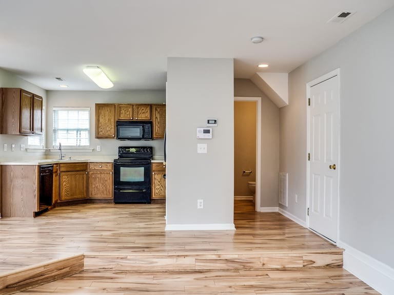 Photo 2 of 25 - 2505 Boulder Ridge Dr, Raleigh, NC 27610