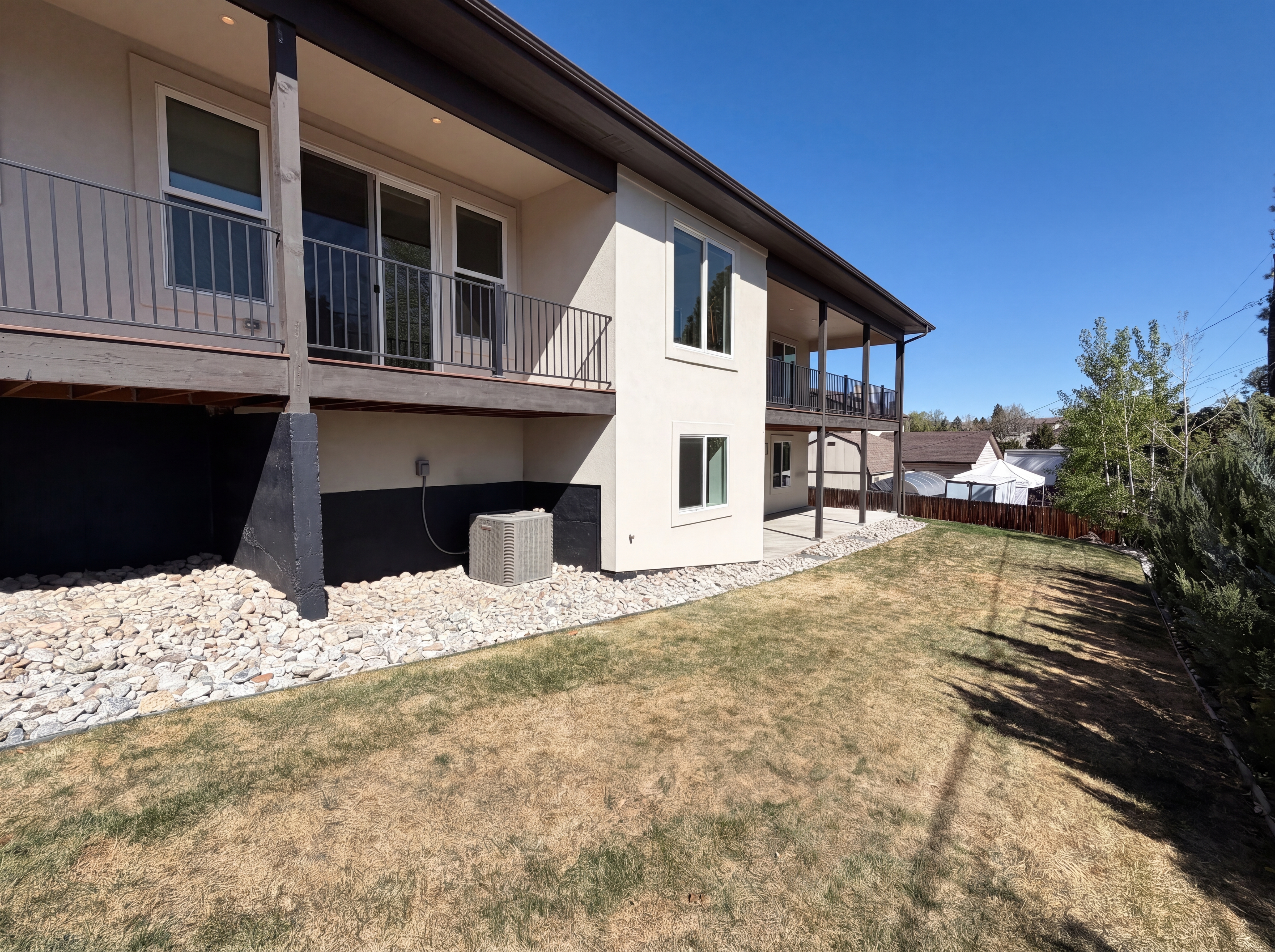 Photo 5 of 42 of 8804 S Brentwood St, Littleton, CO