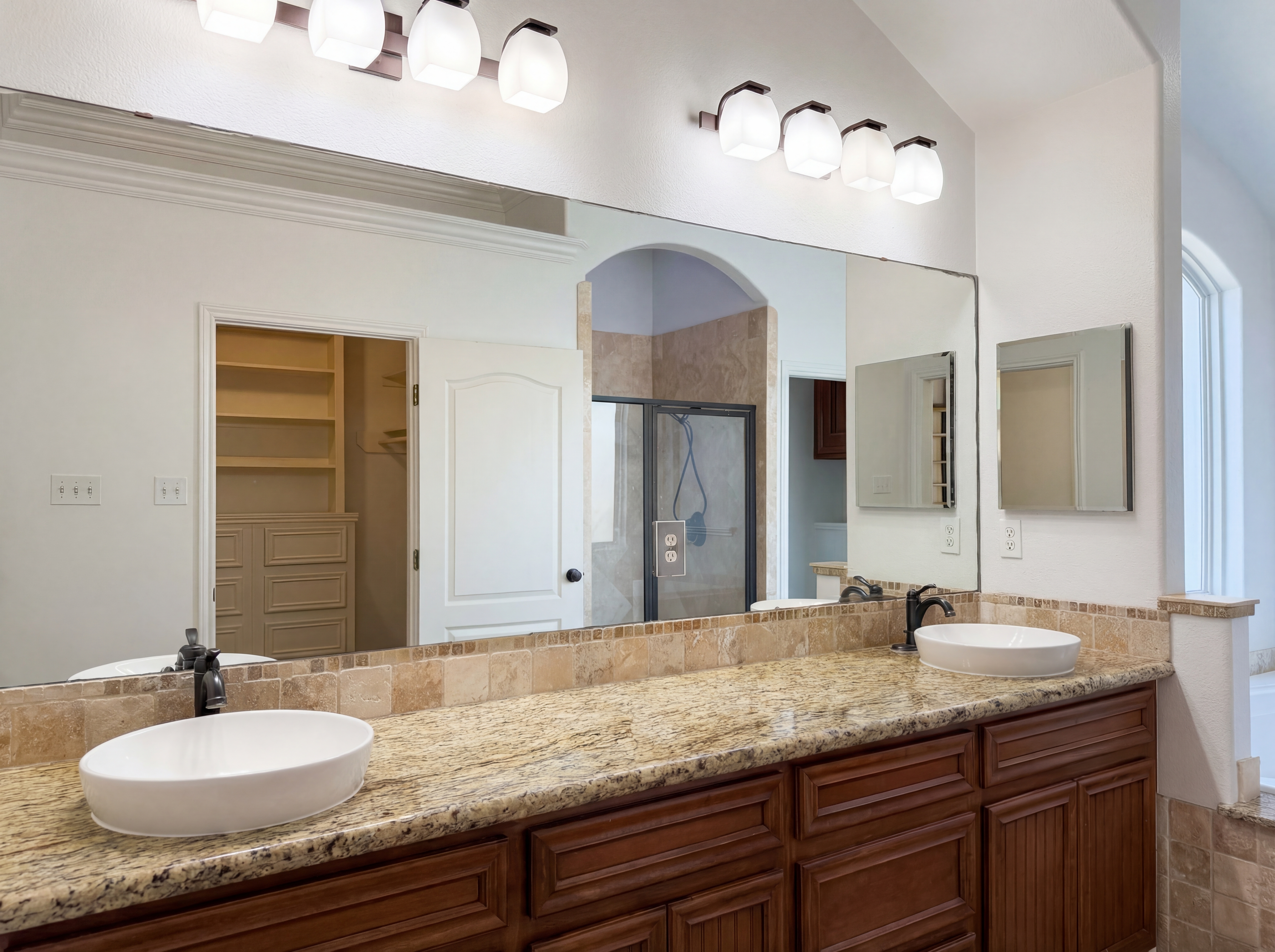 Photo 21 of 28 of 15285 Cartagena Ct, Corpus Christi, TX