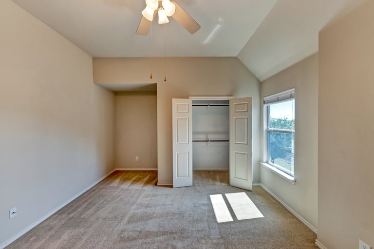 Photo 26 of 36 - 5536 Lavaca Rd, Grand Prairie, TX 75052