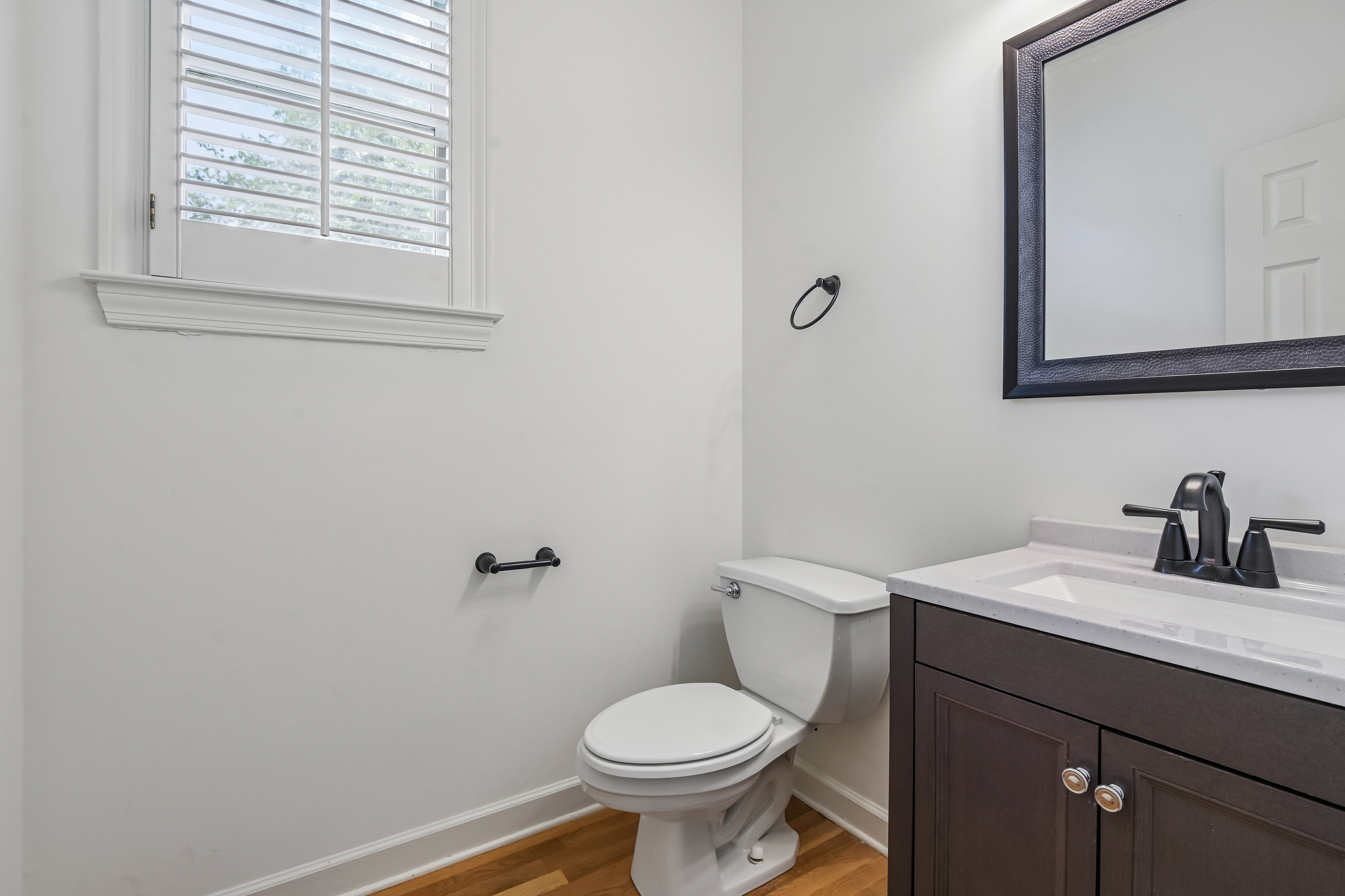 Photo 44 of 63 of 905 Yosemite Dr, Suwanee, GA