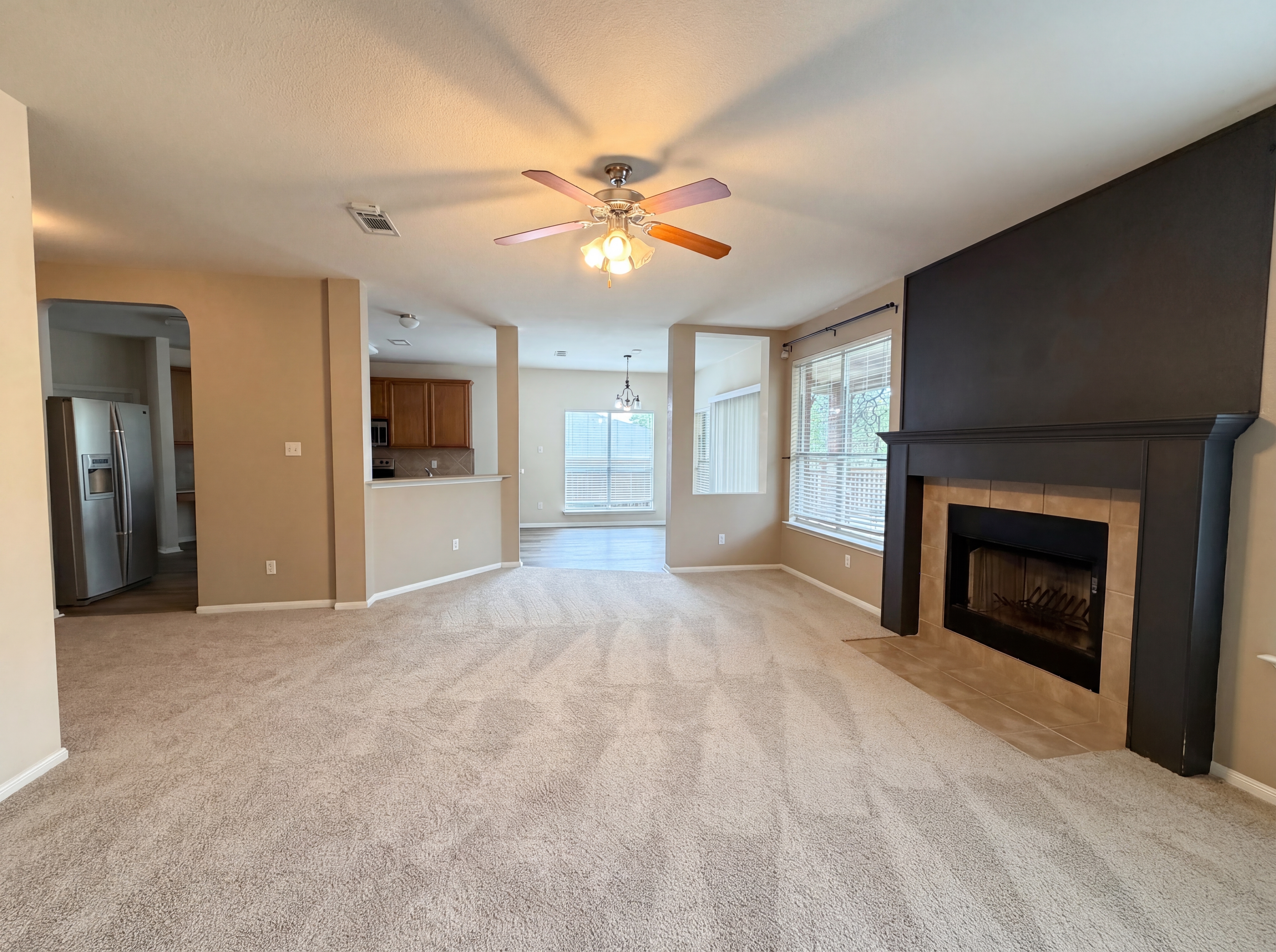 Photo 7 of 21 of 312 Crowfoot Dr, Harker Heights, TX