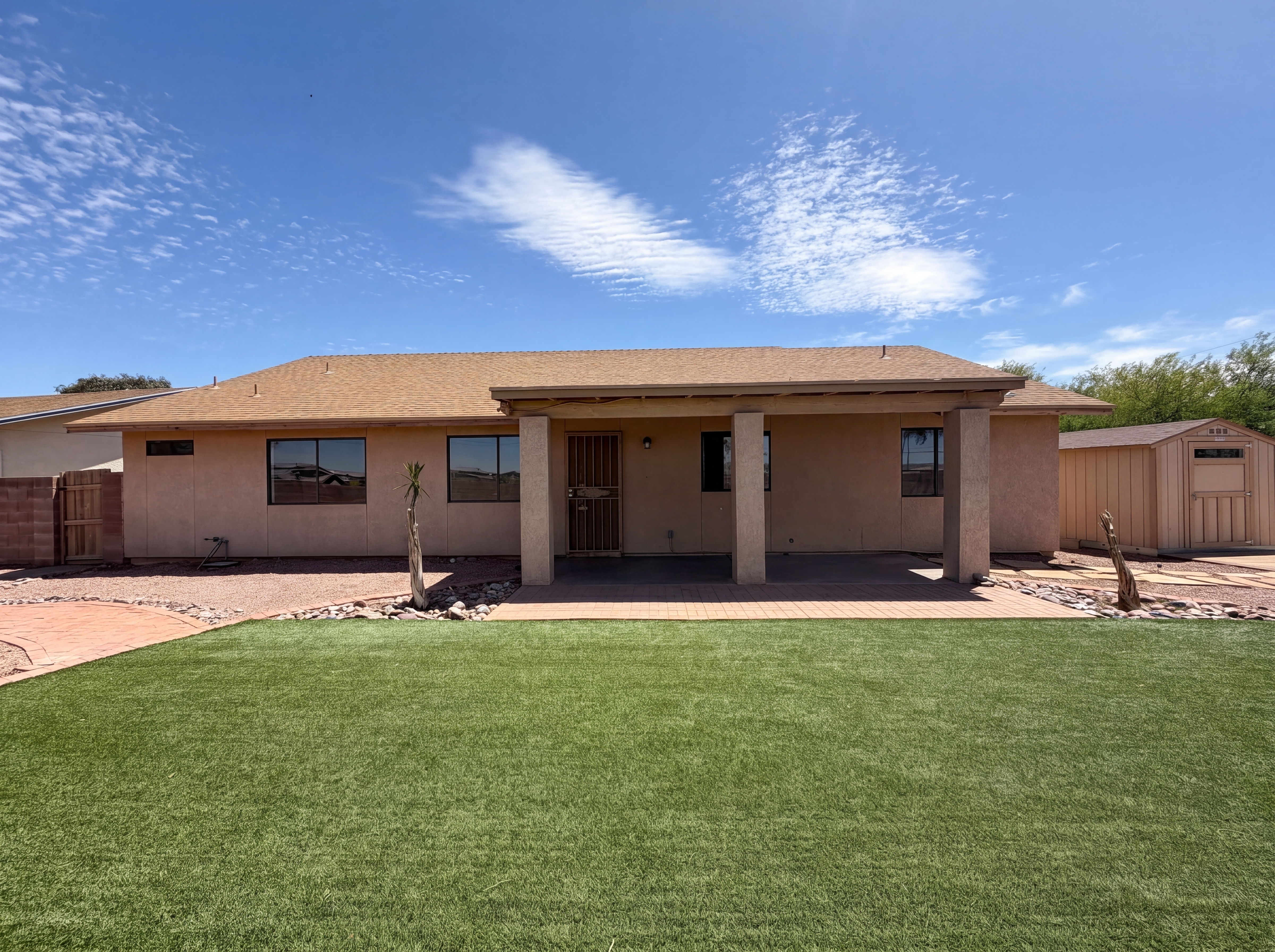 Photo 5 of 21 of 9625 N Broadmede St, Tucson, AZ