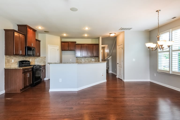 Photo 10 of 25 - 3862 Wild Meadow Ln, Wake Forest, NC 27587