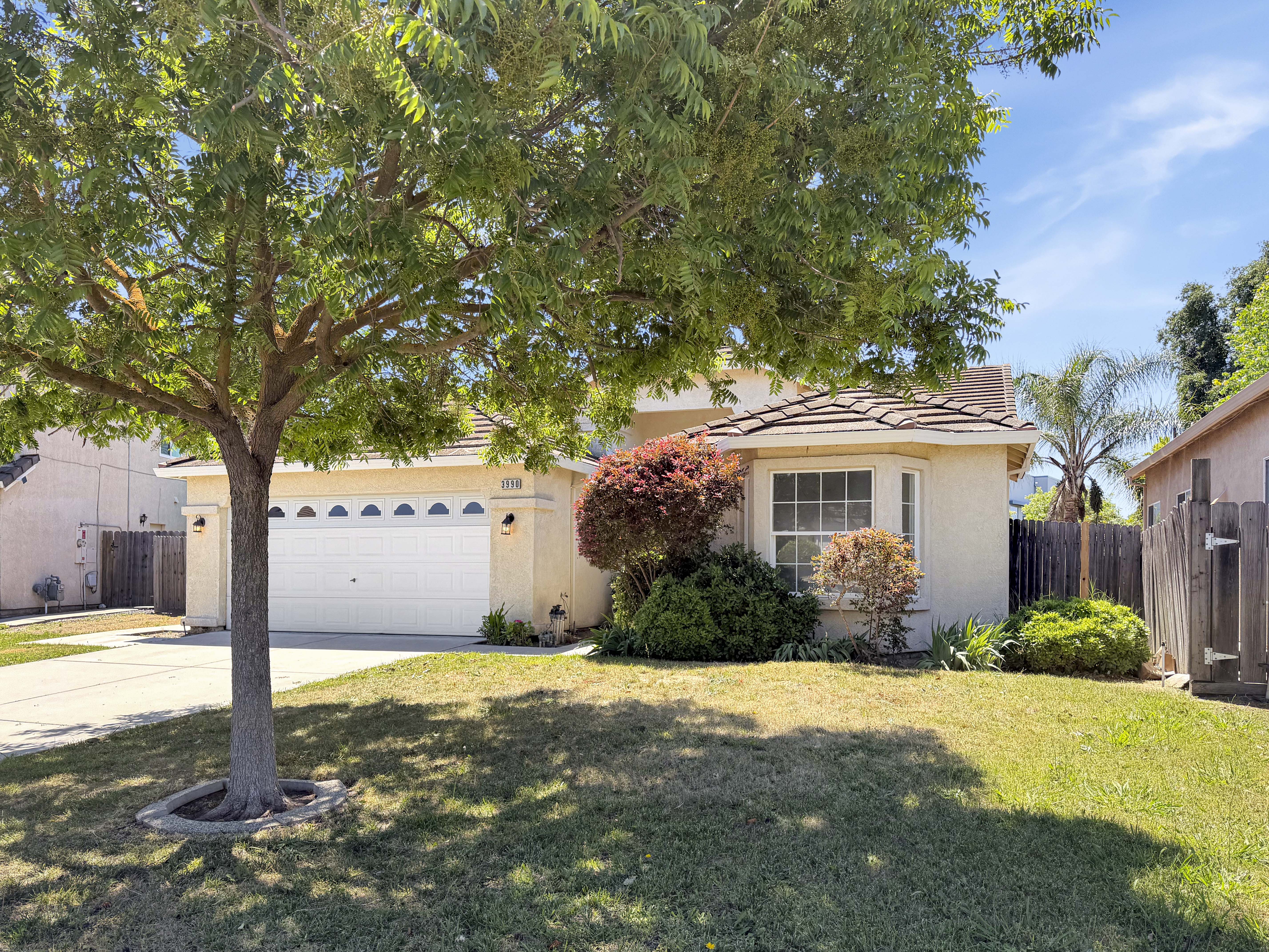 Photo 6 of 29 of 3990 Black Butte Cir, Stockton, CA