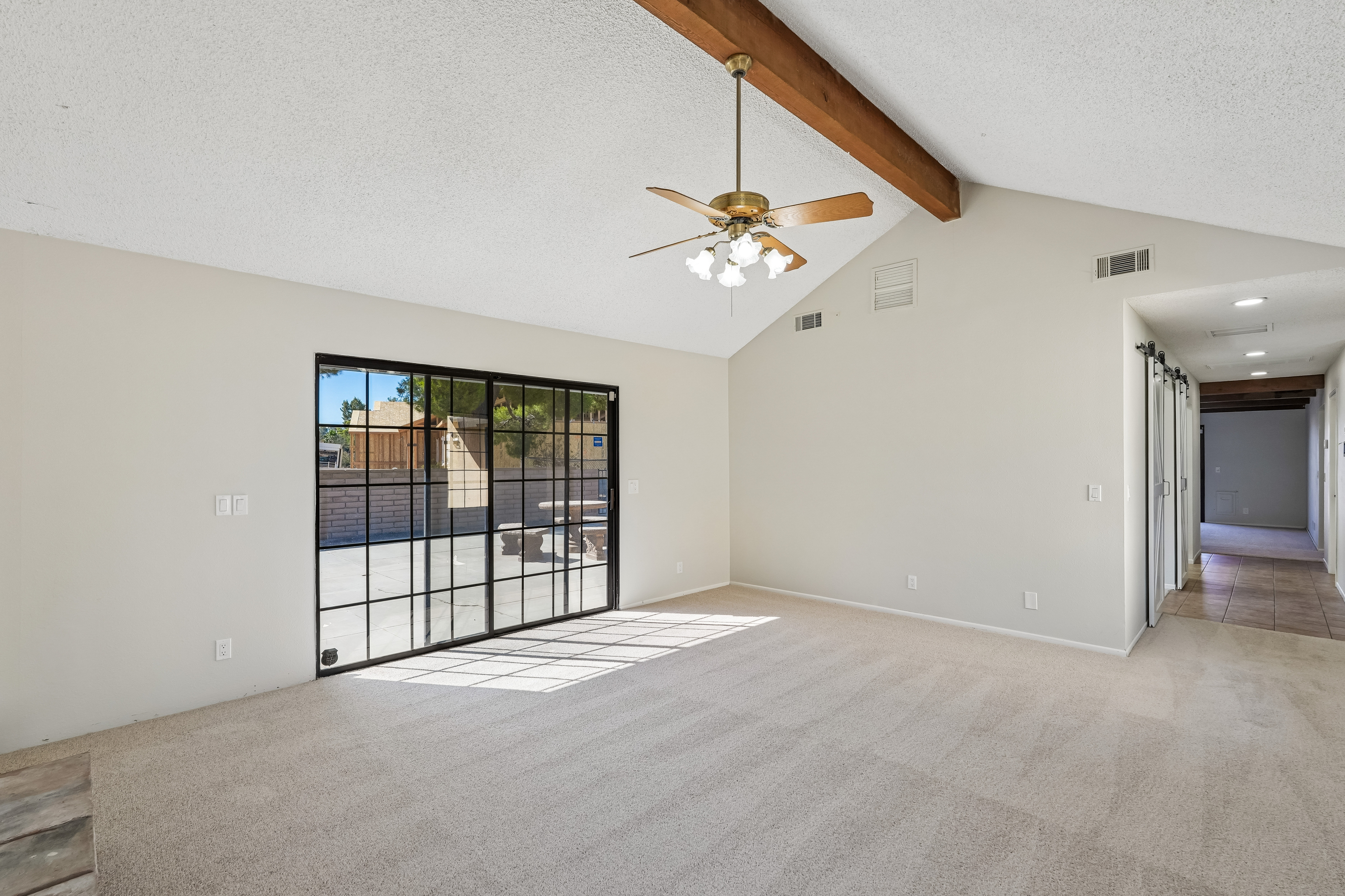 Photo 36 of 74 of 15852 Mandan Rd, Apple Valley, CA