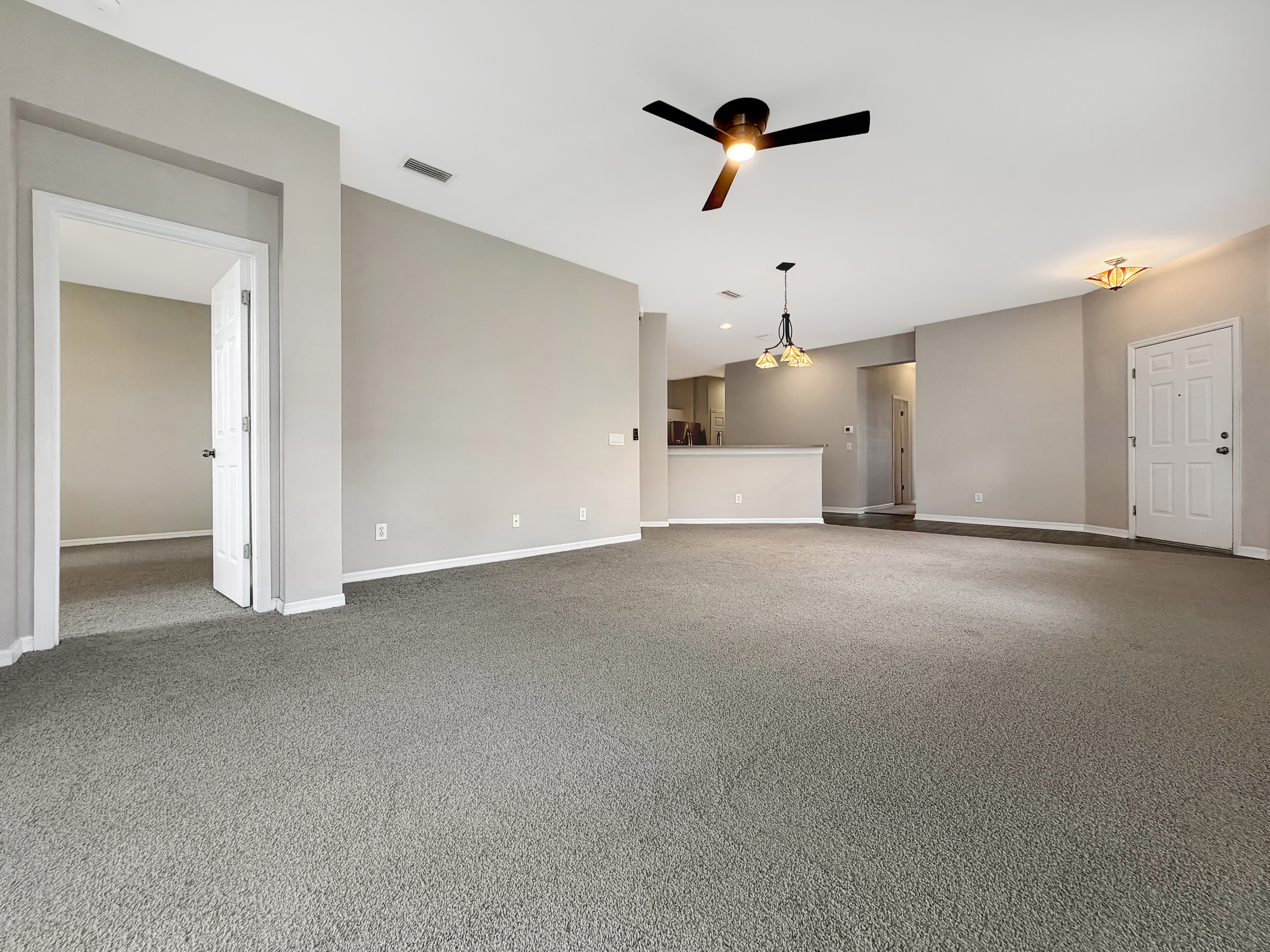 Photo 28 of 29 of 11520 Captiva Kay Dr, Riverview, FL