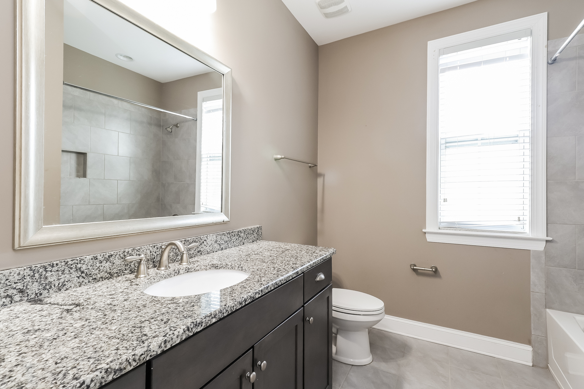 Photo 24 of 37 of 205 N Centurion Ln, Mount Holly, NC