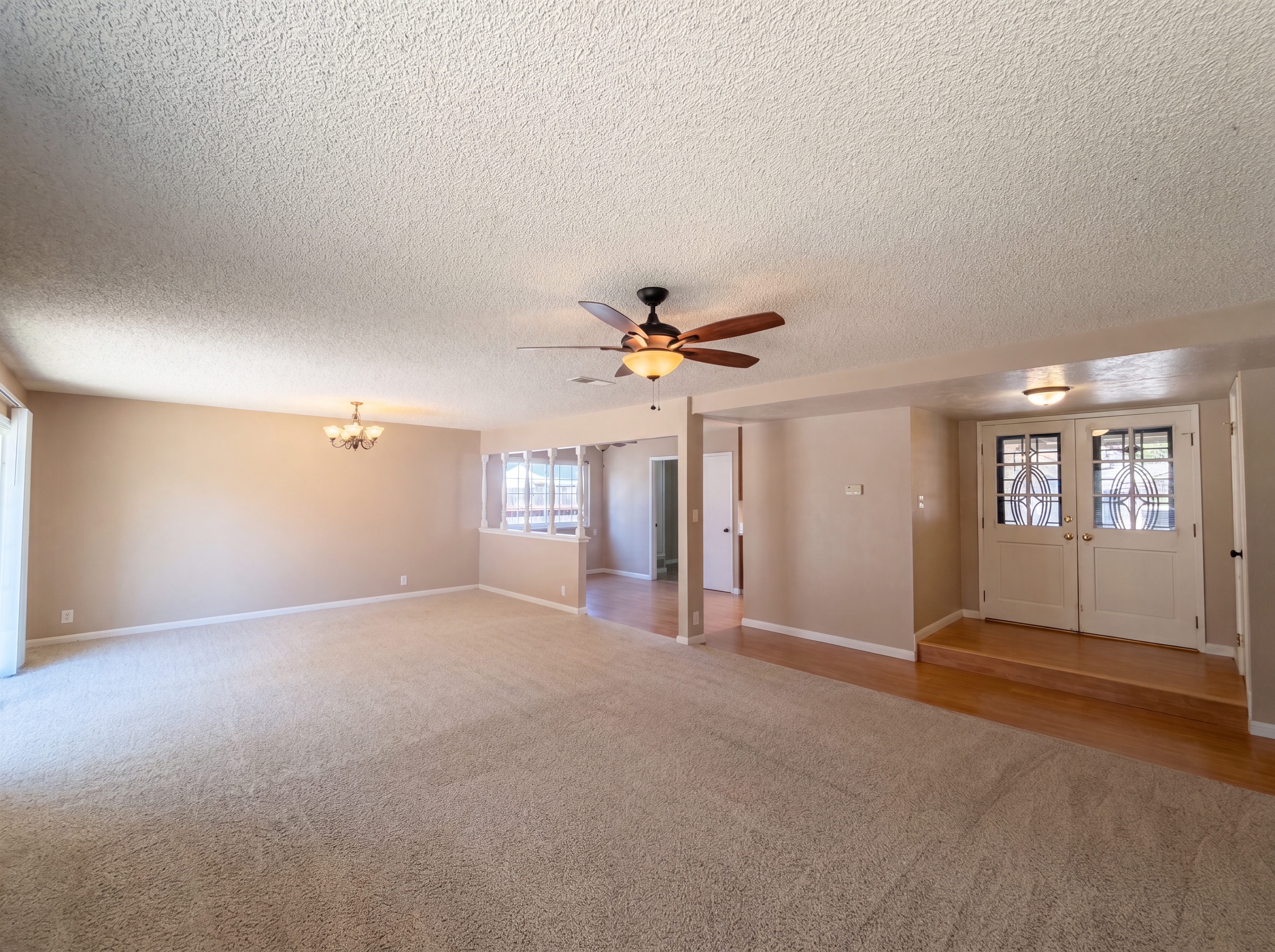 Photo 12 of 38 of 4828 Rockland Way, Fair Oaks, CA