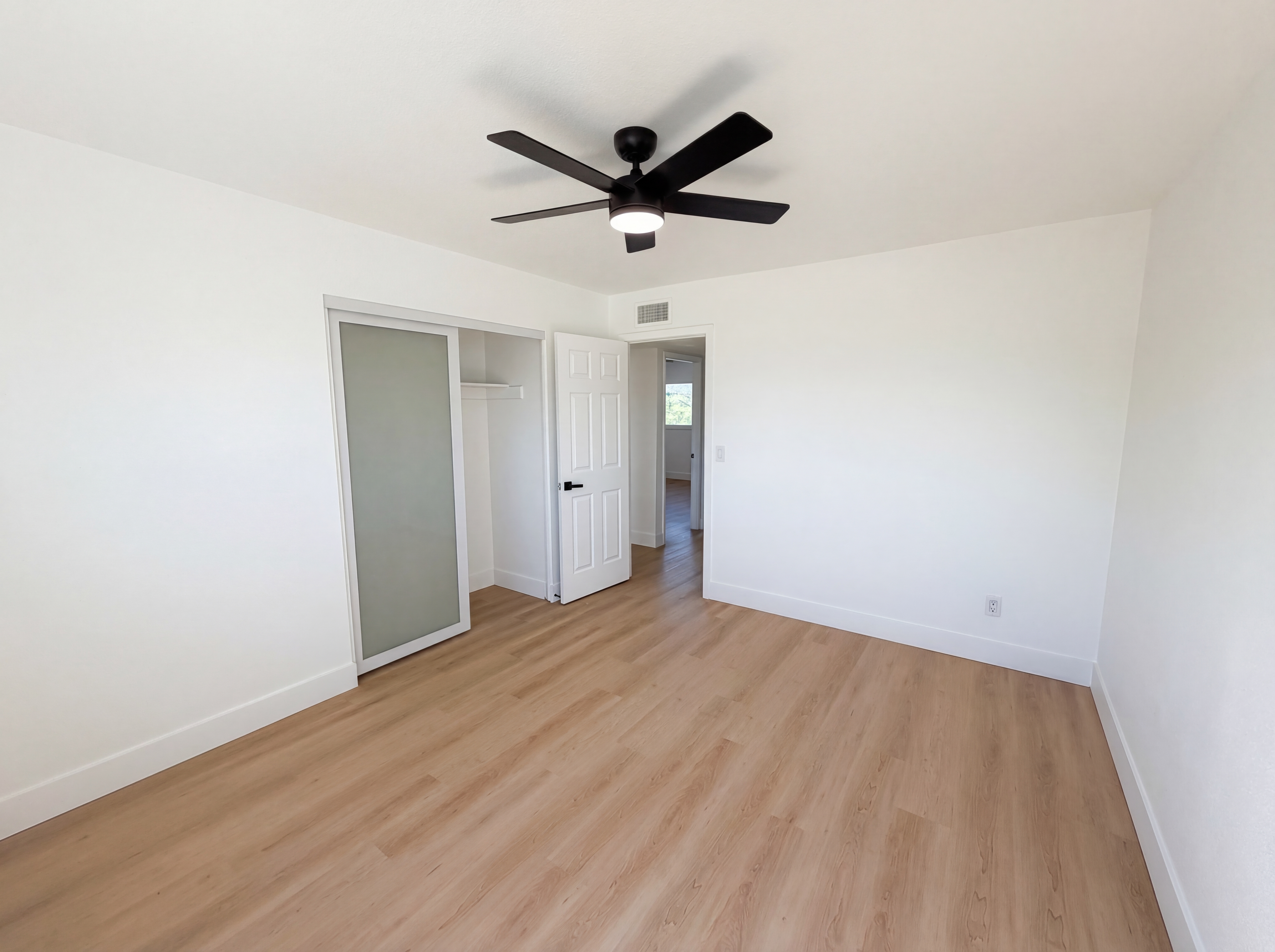 Photo 21 of 41 of 5524 N 39th Ave, Phoenix, AZ