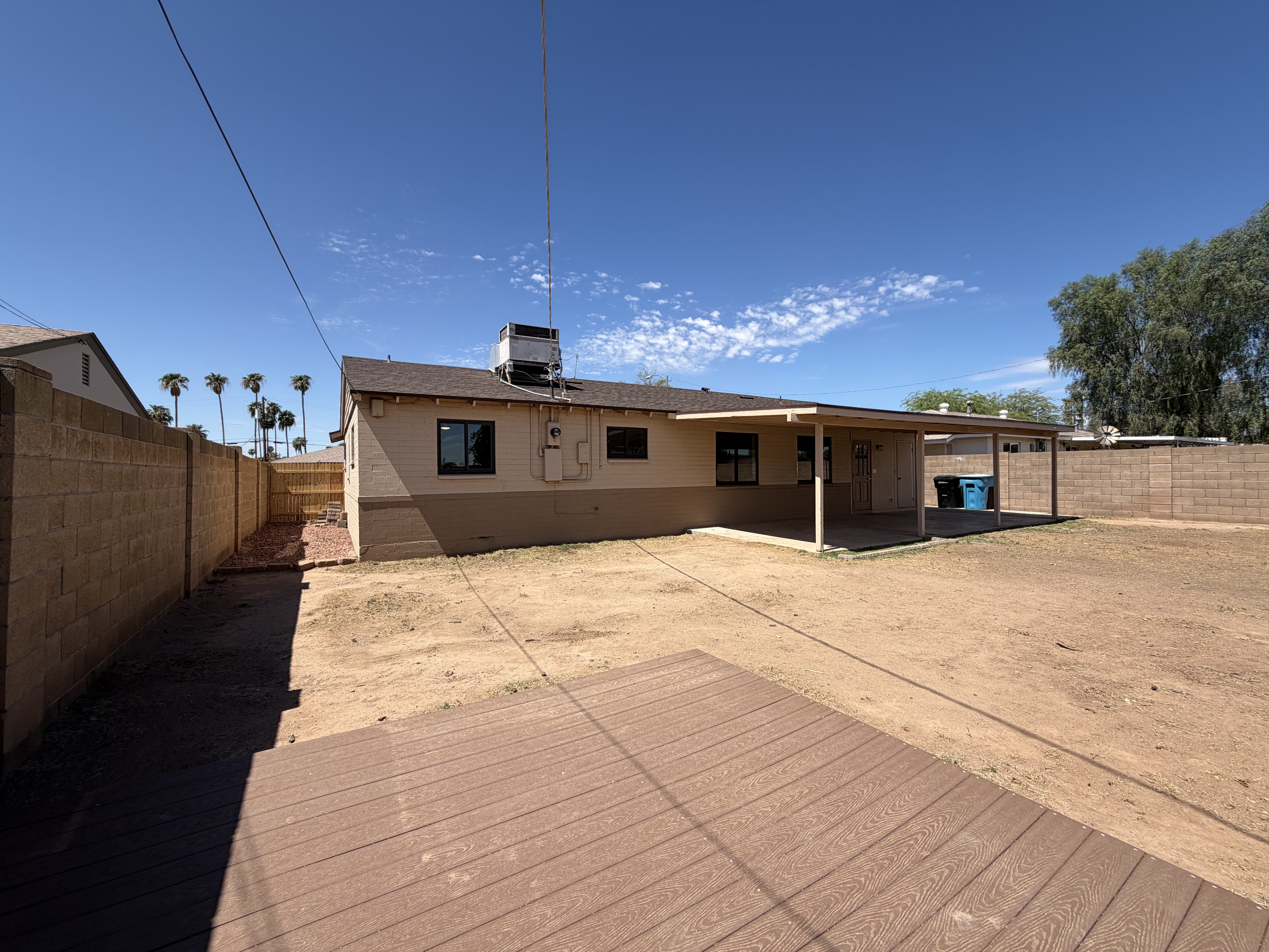 Photo 5 of 24 of 4801 N 14th Ave, Phoenix, AZ