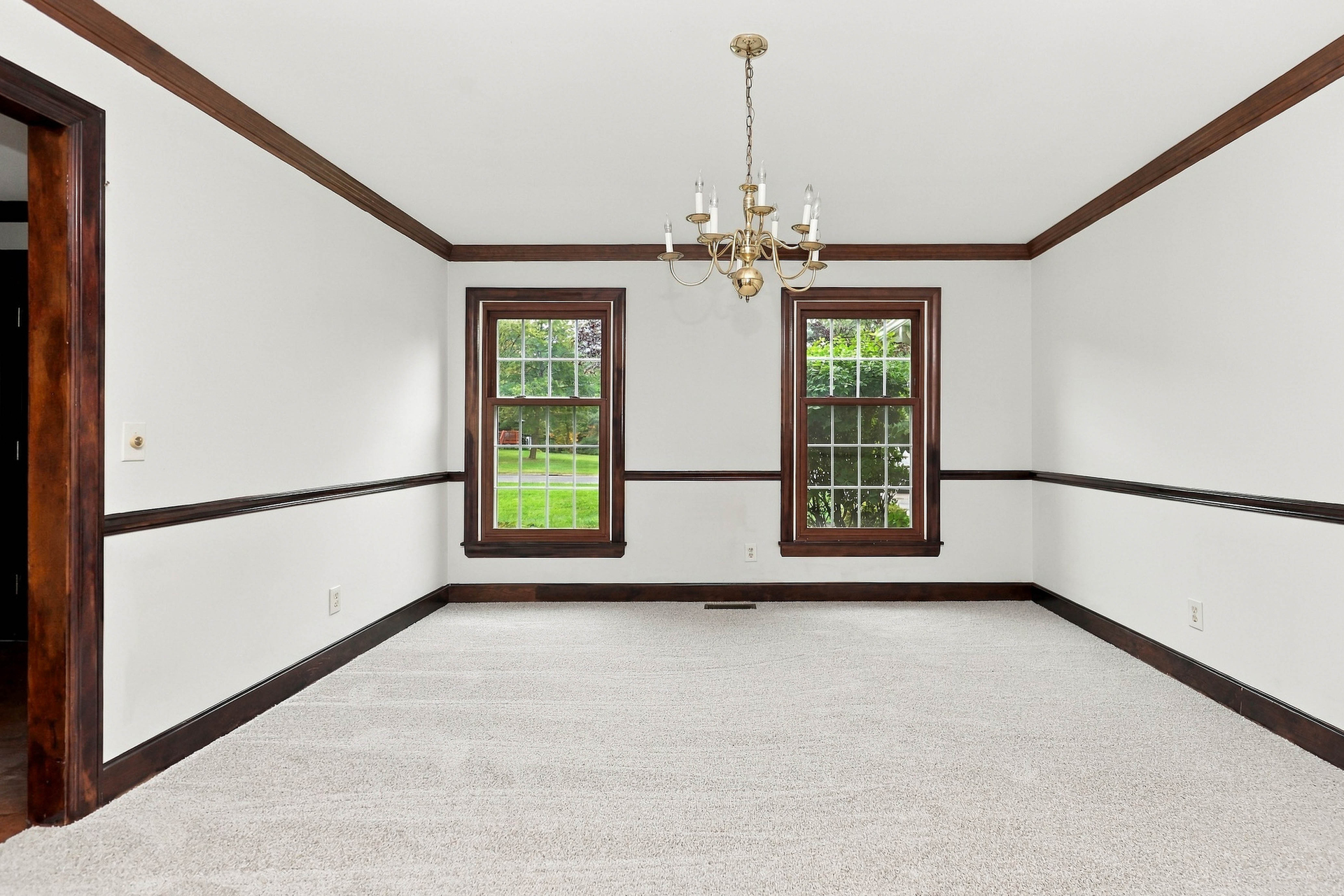Photo 13 of 22 of 7043 Stonington Rd, Cincinnati, OH