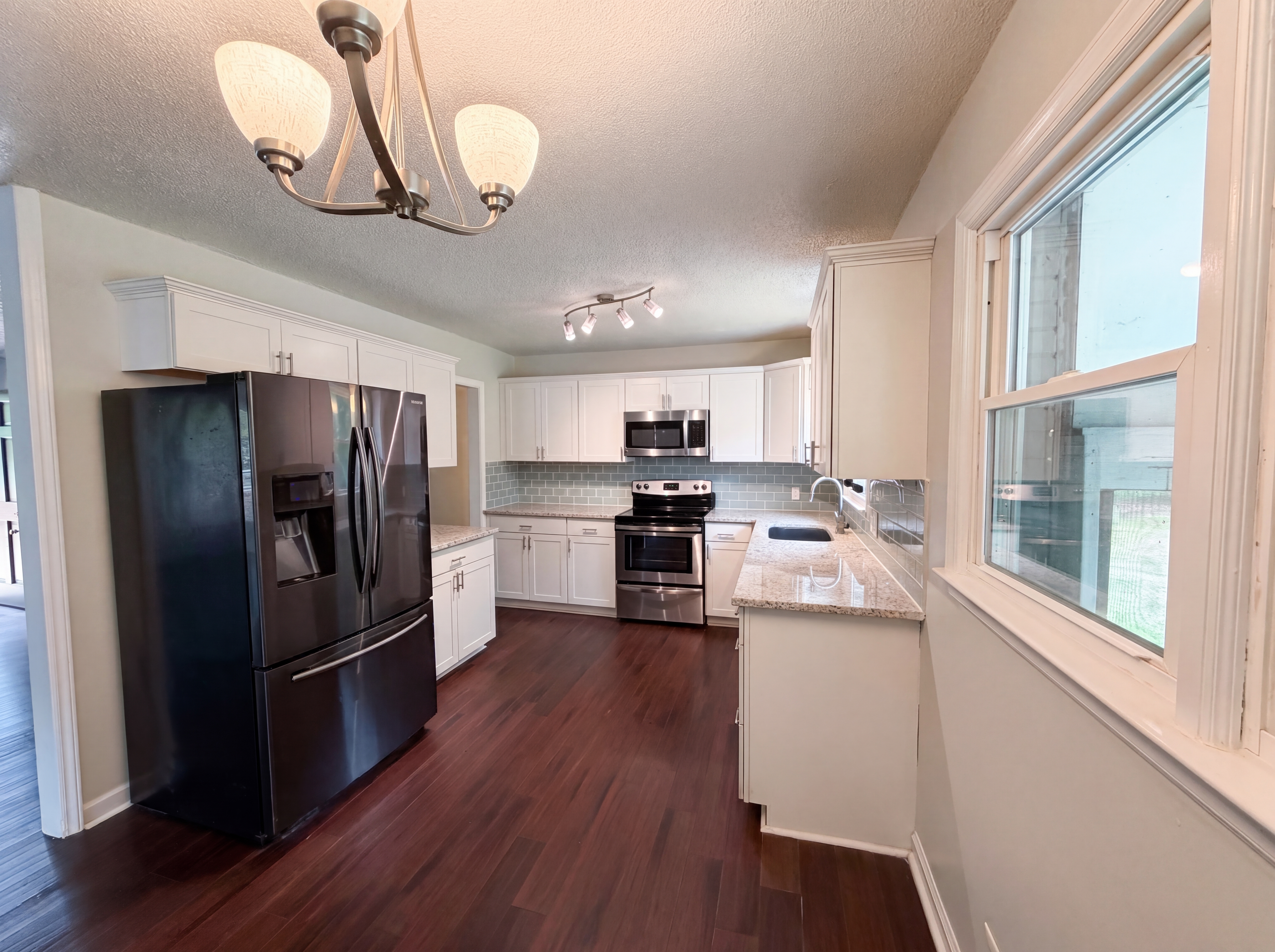 Photo 2 of 16 of 3404 Redwood Rd, Durham, NC
